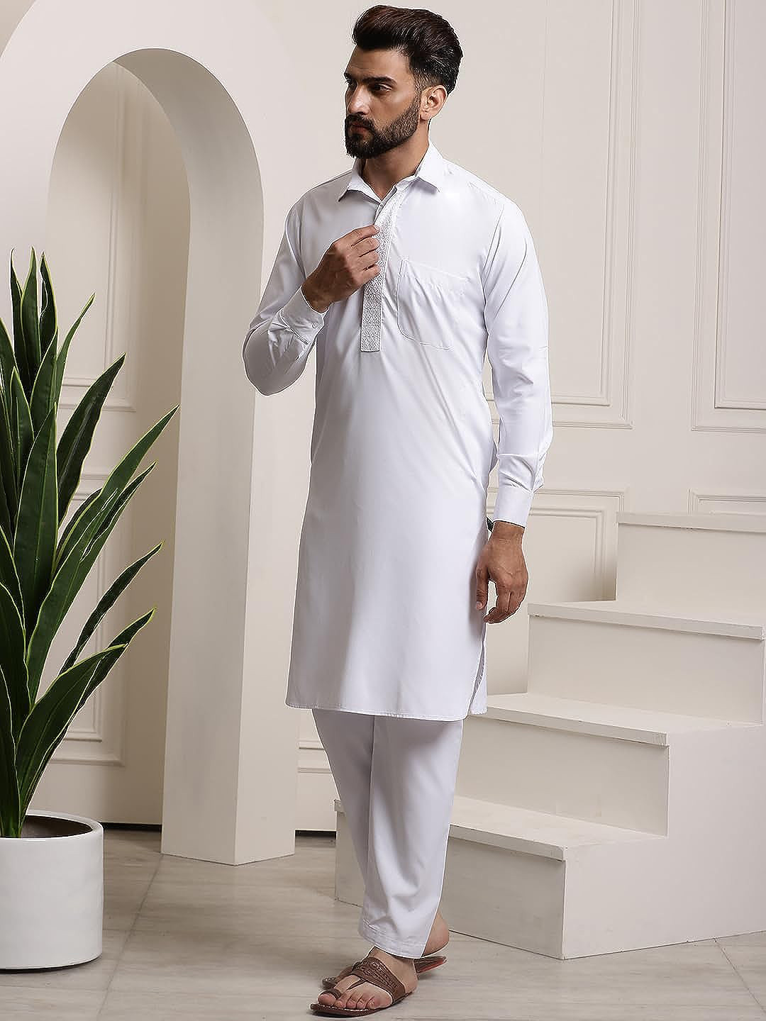 ROYAL KURTA Pathani Thread Work Kurta With Trousers