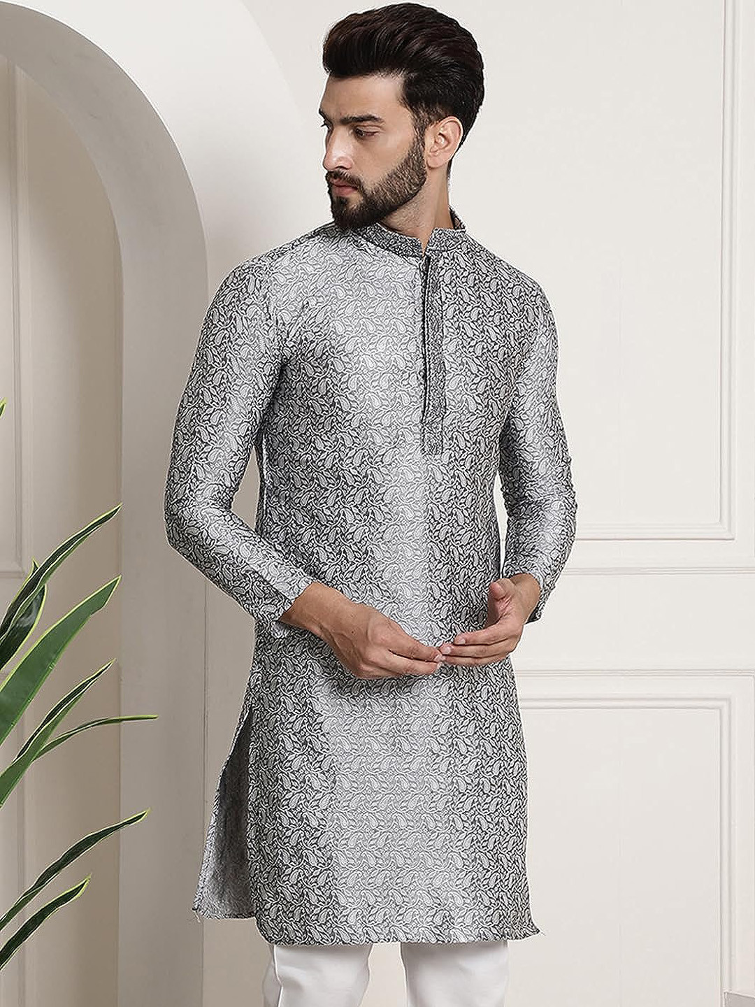ROYAL KURTA Paisley Woven Design Mandarin Collar Jacqaurd Silk Straight Kurta