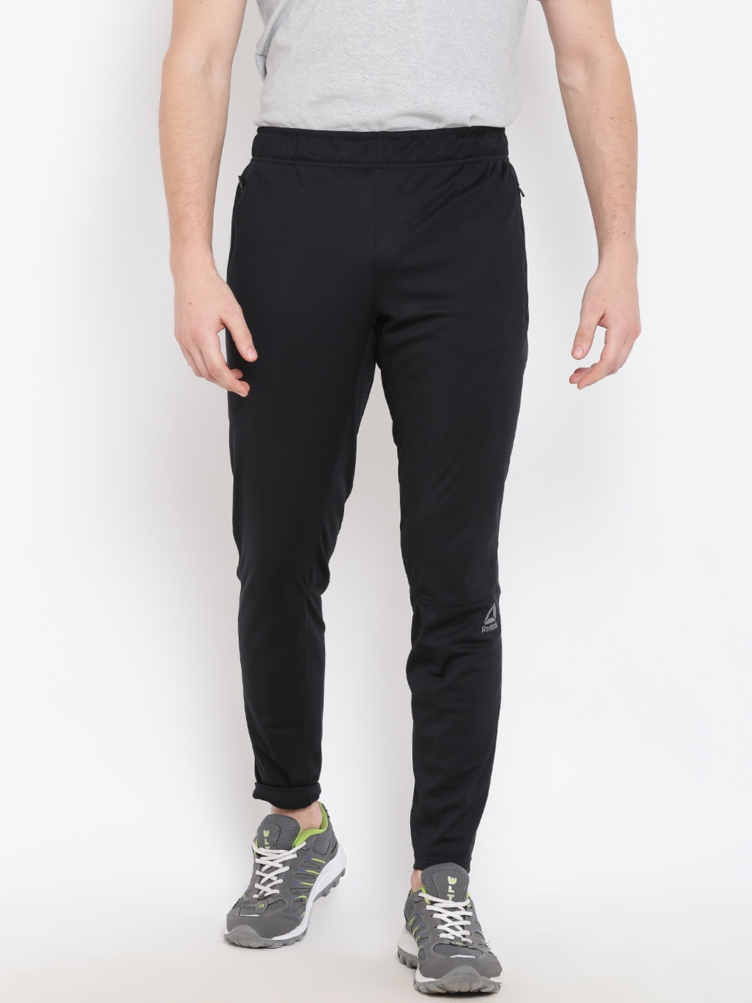 Buy Reebok Men Black Speedwick Knit TRACKSTER Training Track Pants - Track  Pants for Men 2497501