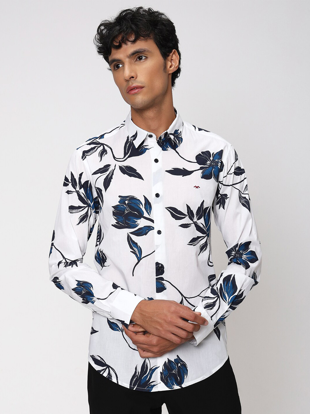 Mufti Classic Slim Fit Floral Printed Pure Cotton Casual Shirt