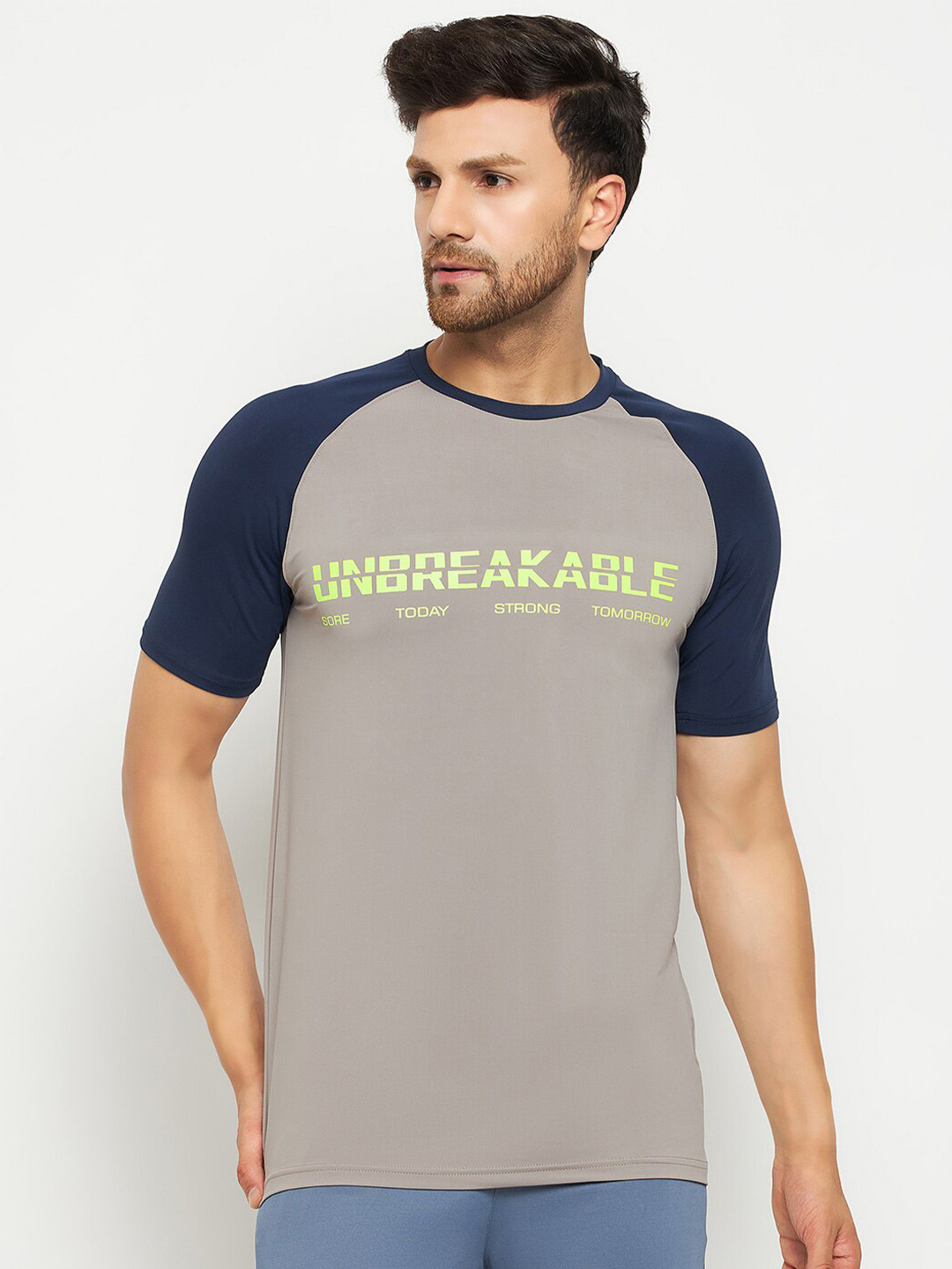 PERFKT-U Typography Printed Antimicrobial Sports T-shirt