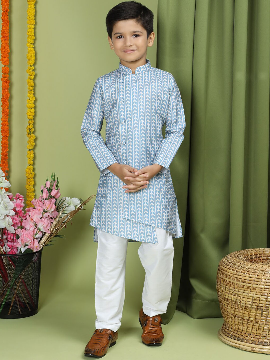 TABARD Boys Striped Printed Pure Cotton Straight Kurta With Pyjamas