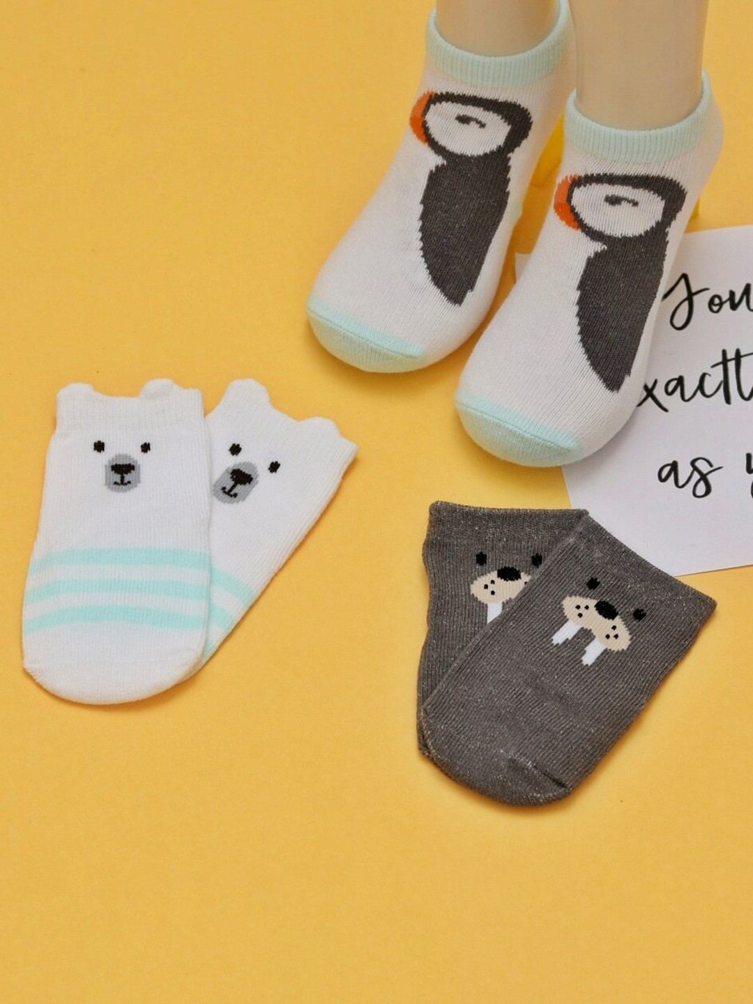 Yellow Bee Infinity Boys Pack Of 3 Patterned Organic Cotton Ankle-Length Socks