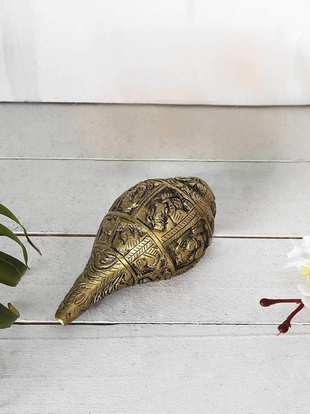 Two Moustaches Ganesha Carving Shankh Gold Brass Metallic Prayer Room Medium Showpiece - 2.4 Inches