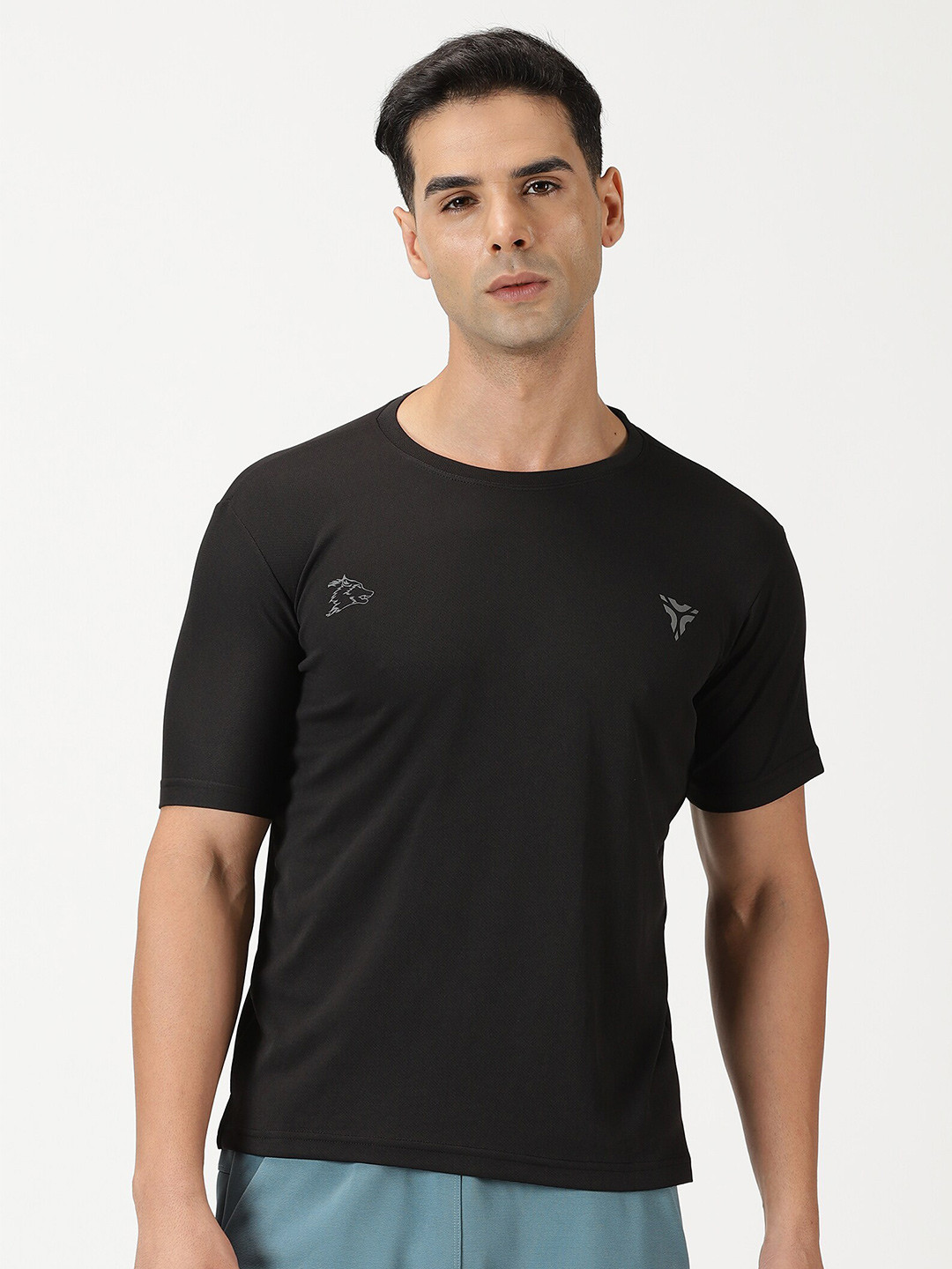 deb Reflective Wolf Print Slim Fit T Shirt