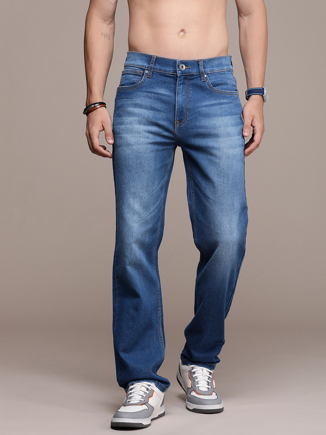 Roadster Men Regular Fit Stretchable Jeans