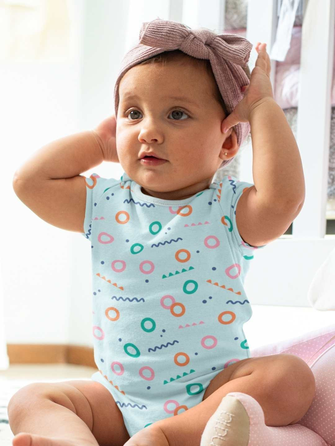 Ola! Otter Infants Geometric Printed Organic Cotton Bodysuit