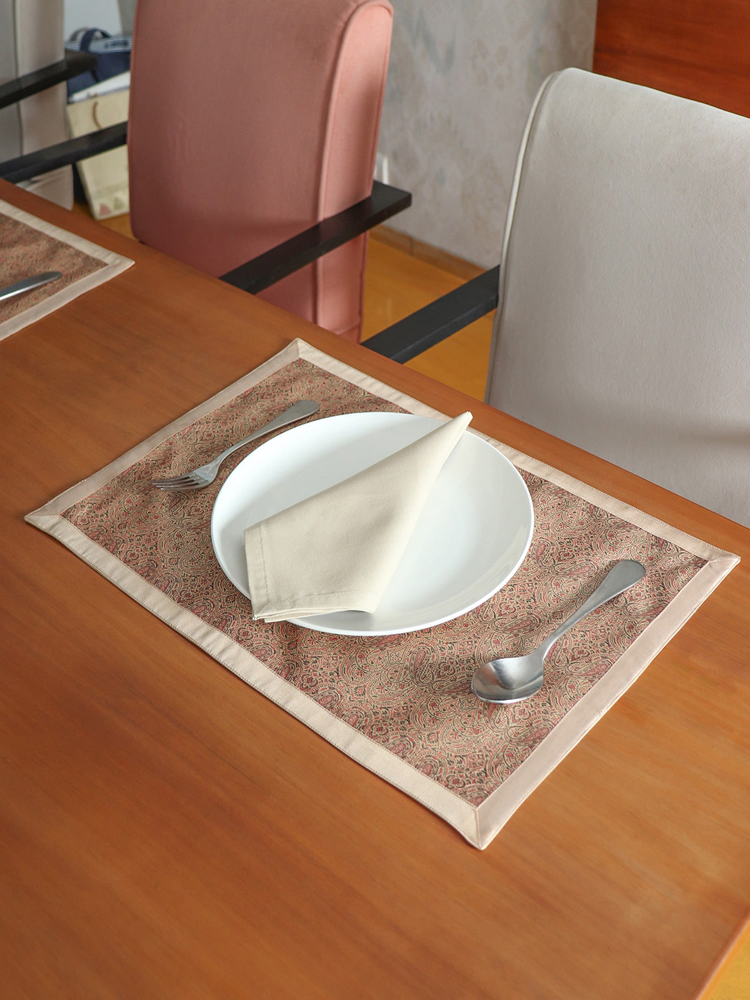 ZEBA Beige 6 Pieces Printed Table Placemats & Napkins