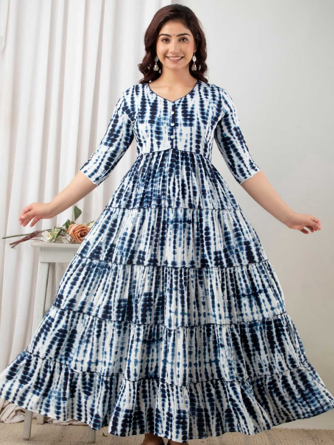 Henal Tie & Dye V-Neck Maternity Ethnic Dress