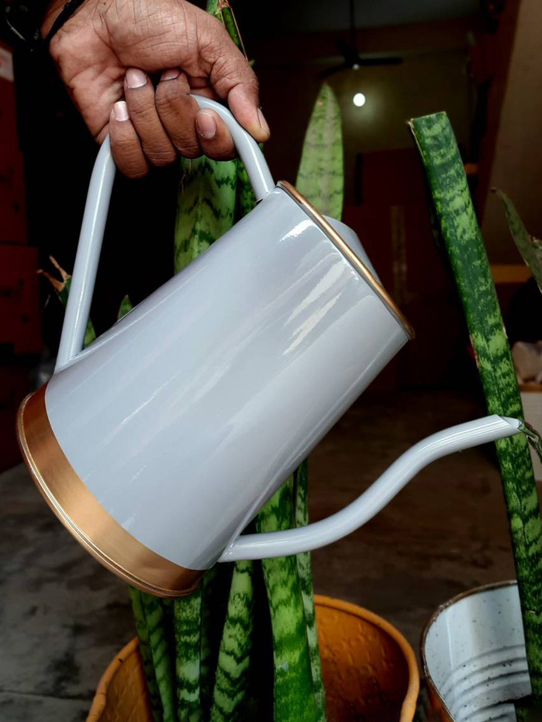 ecofynd Grey Metal Watering Can 1.5 L