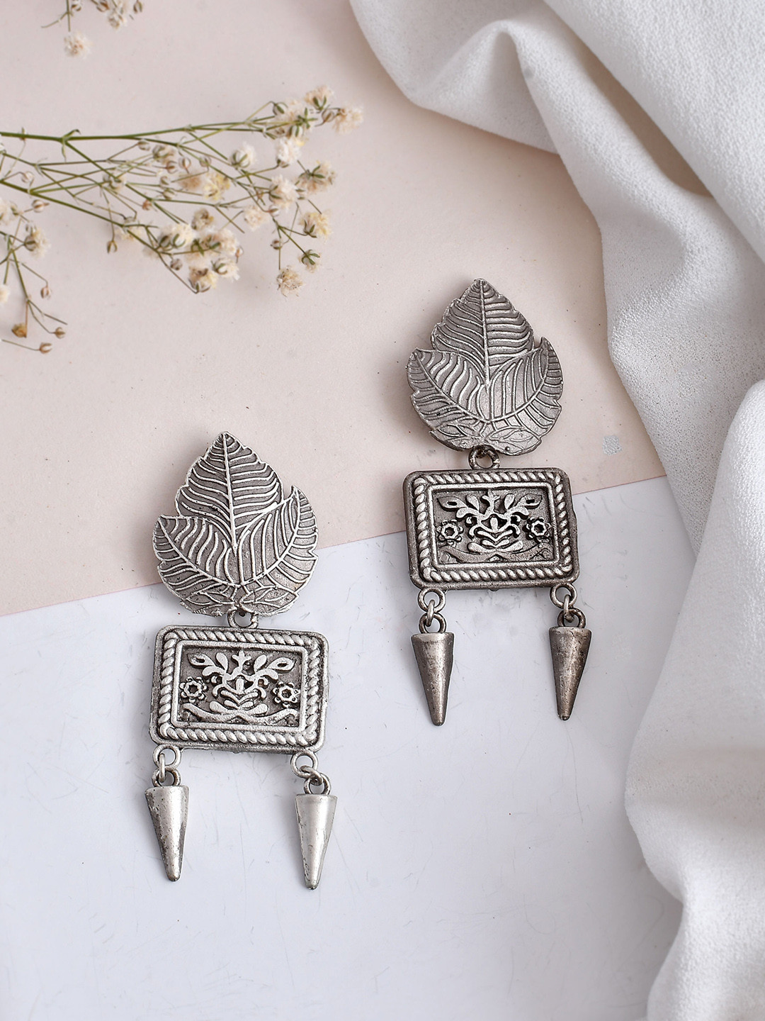 DASTOOR Oxidise Silver Plated Drop Earrings