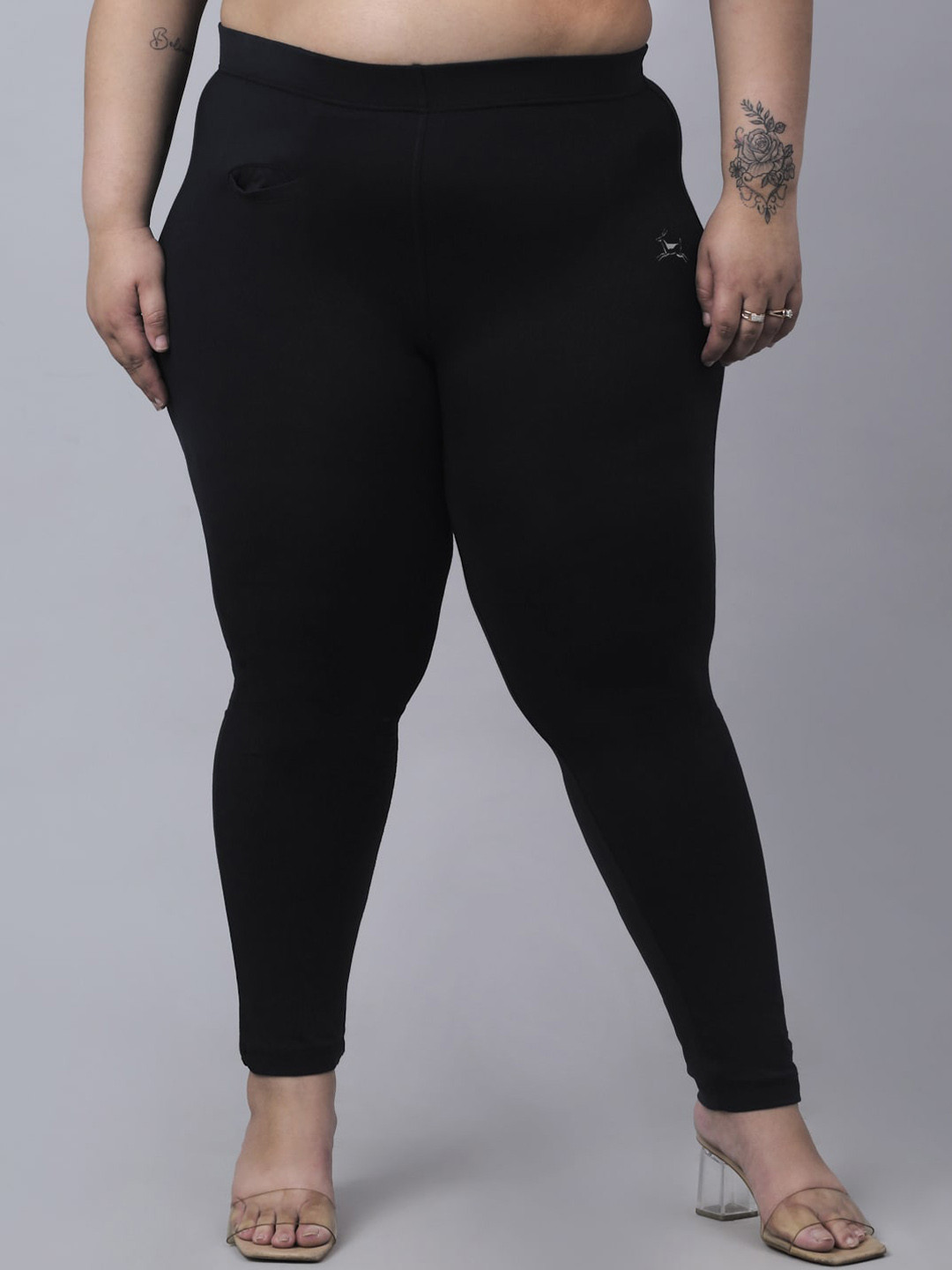 Trend Level Women Super Plus Size Mid Rise Easy Wash Trousers