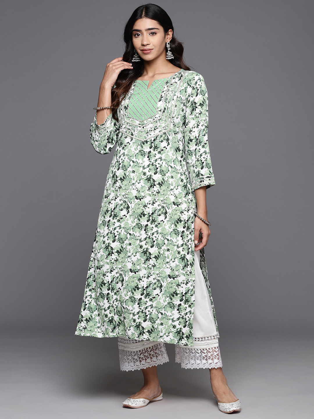 Varanga Women Abstract Printed Gotta Patti Crepe Kurta