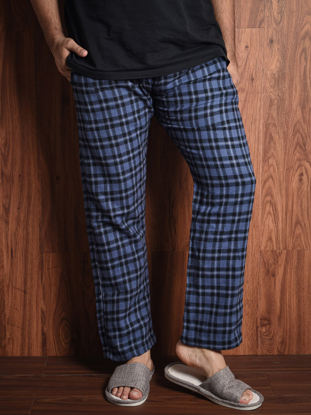 BOMBAY TROOPER Men Mid-Rise Checked Cotton Straight Lounge Pants
