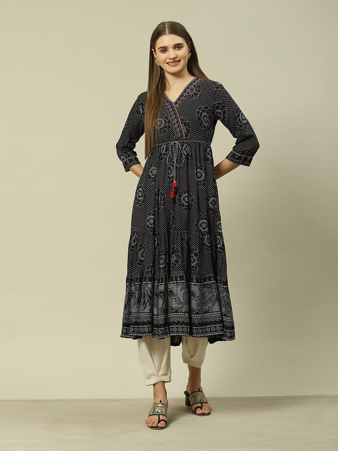 Rangriti Floral Printed V-Neck Anarkali Kurta