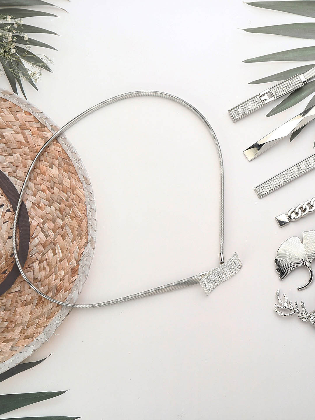 DressBerry Women Silver-Plated Belt