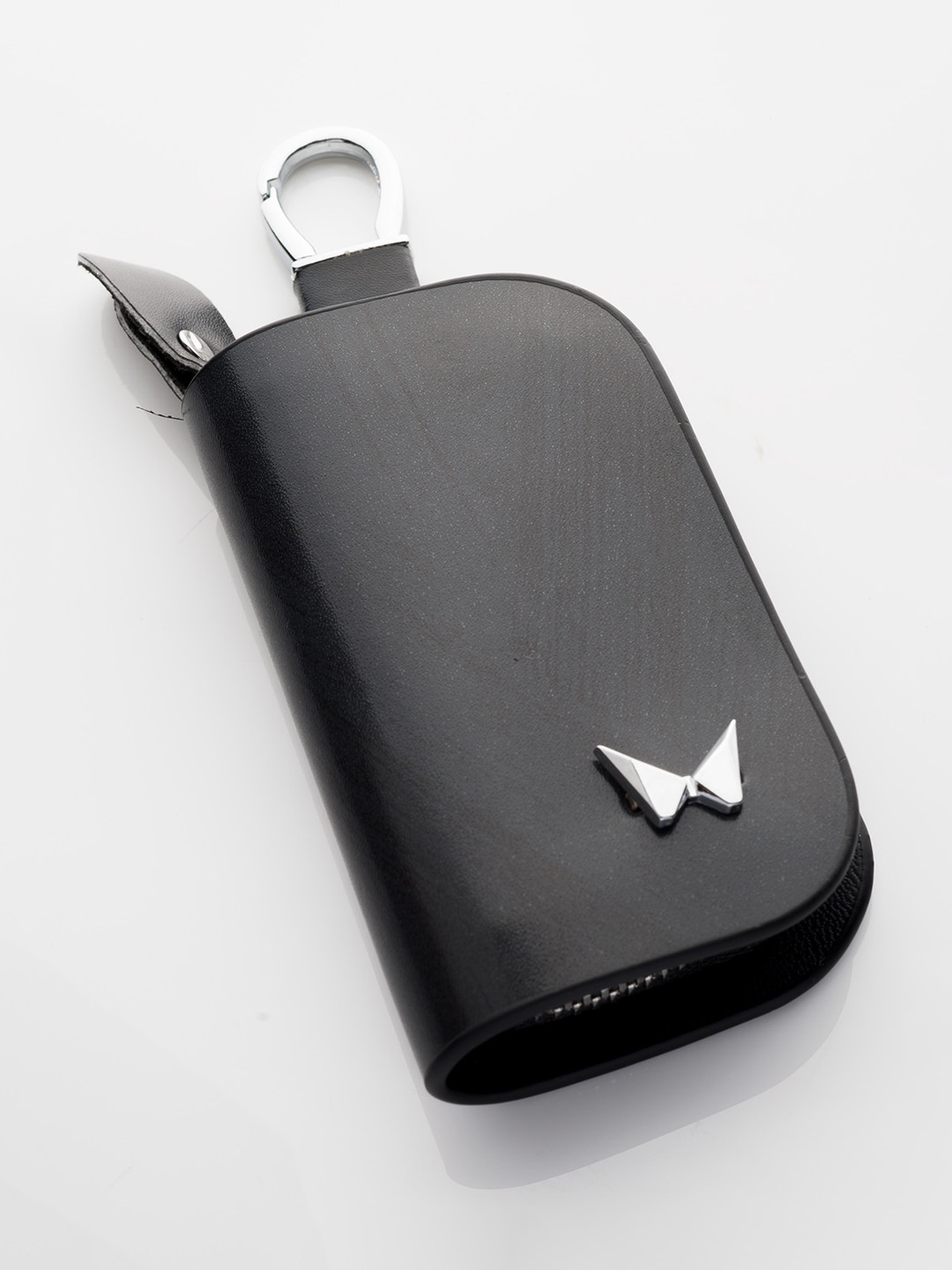 CONTACTS Mahindra Smart Key With Cover Chain