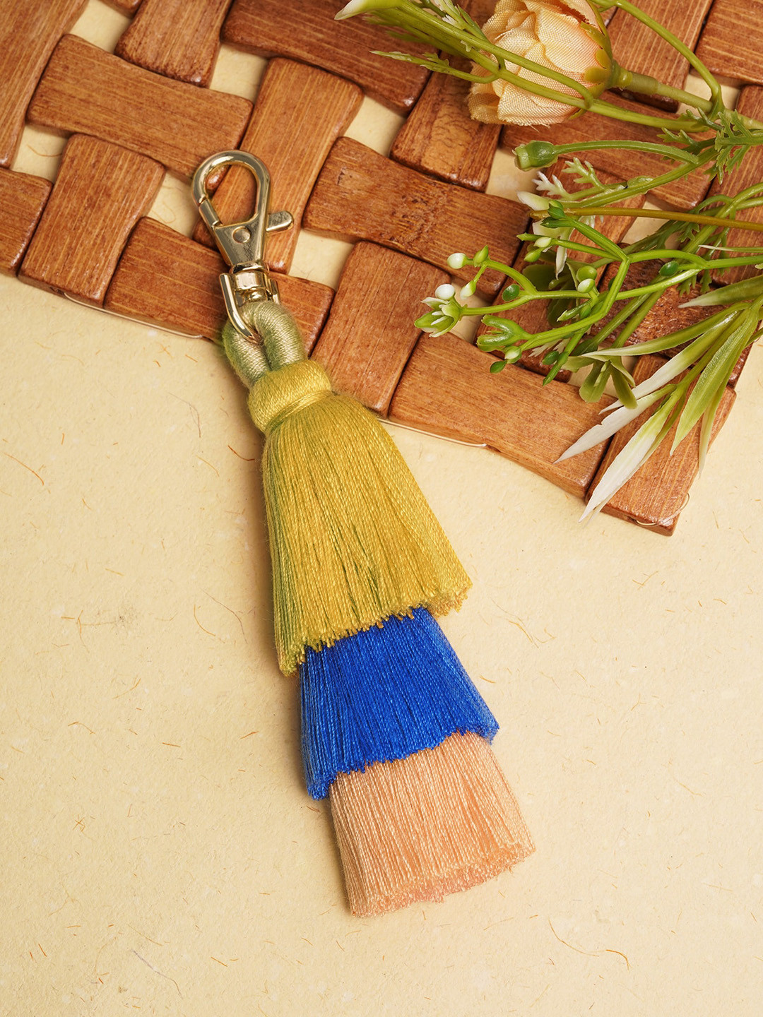 AQUASTREET Layered Tassel Key Chain