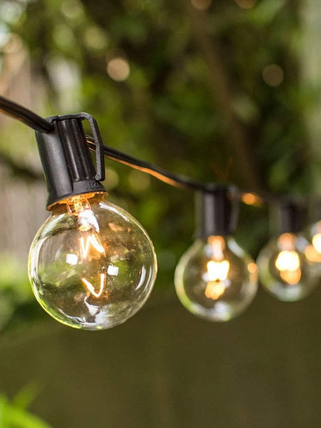 Quace White G40 String Light with 25 Bulbs