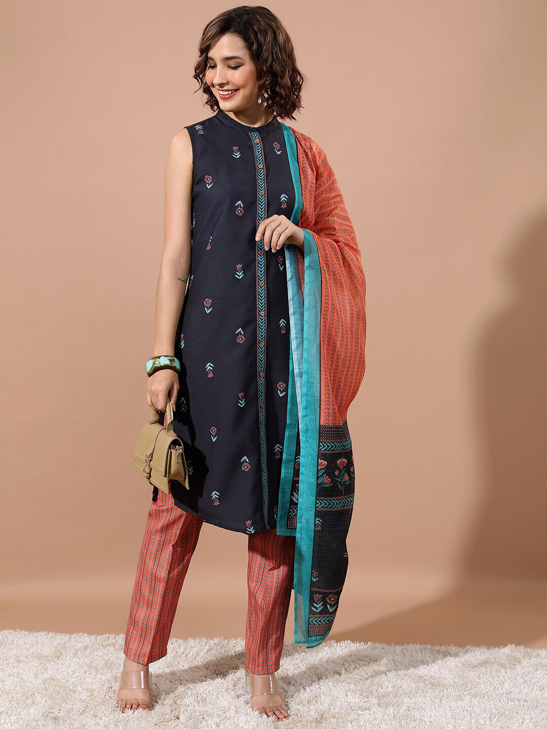 Vishudh Black Floral Printed Band Collar Regular Kurta With Trousers & Dupatta