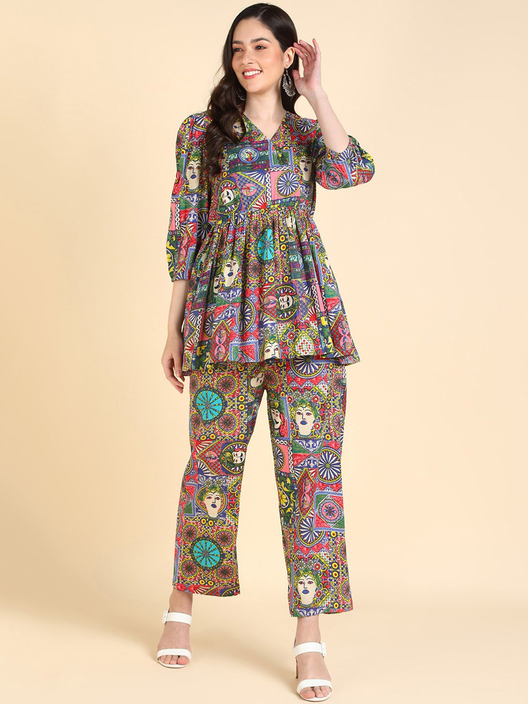 VAHSON Conversational Printed Tunic & Trousers