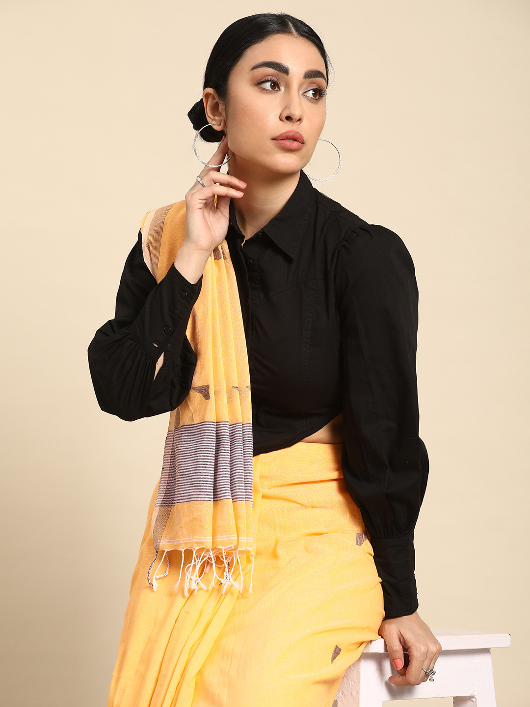 Taavi Woven Design Pure Cotton Handloom Jamdani Inspired Woven Legacy Saree