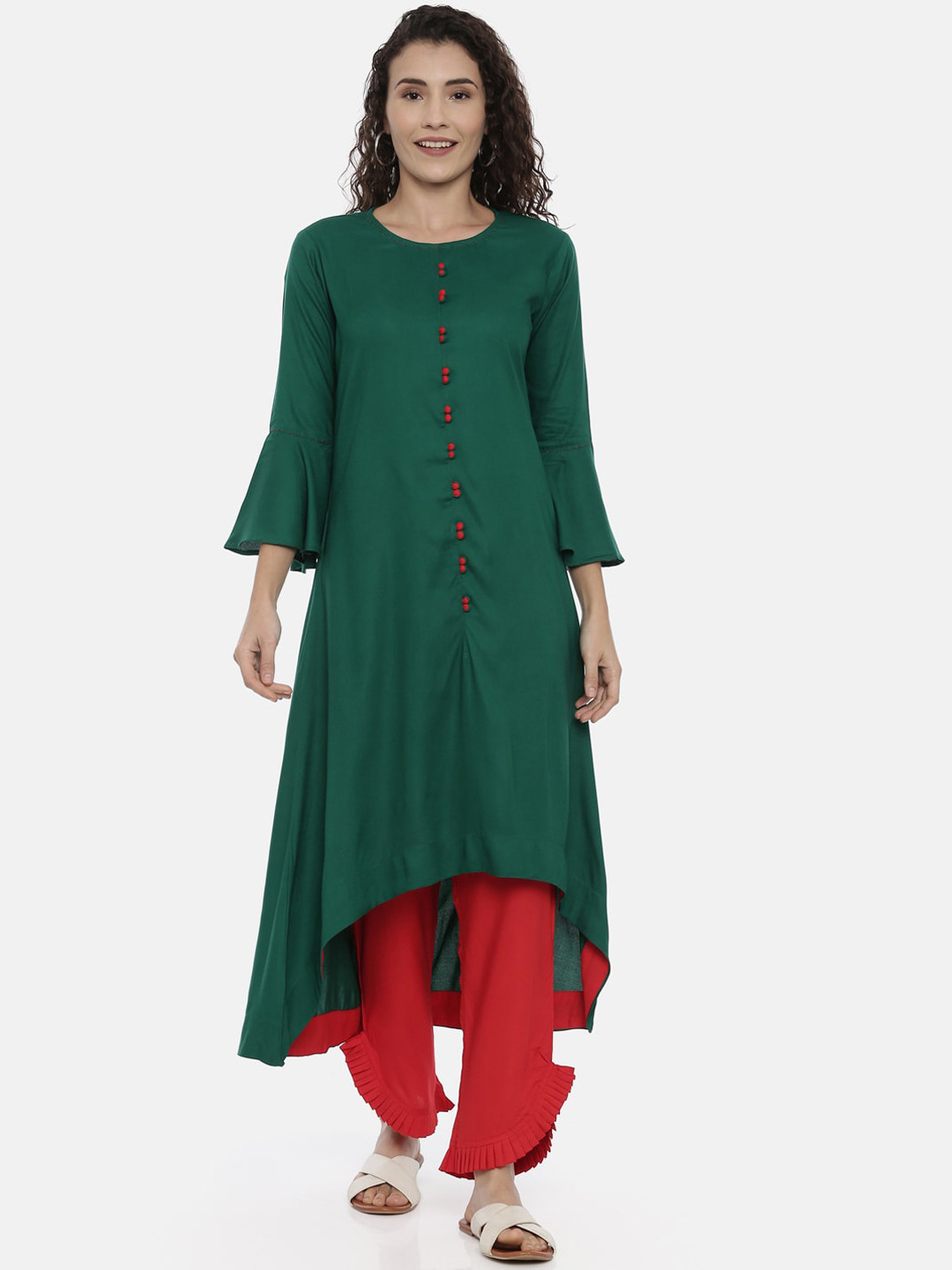 Souchii Round Neck Panelled A-Line High-Low Kurta with Trousers
