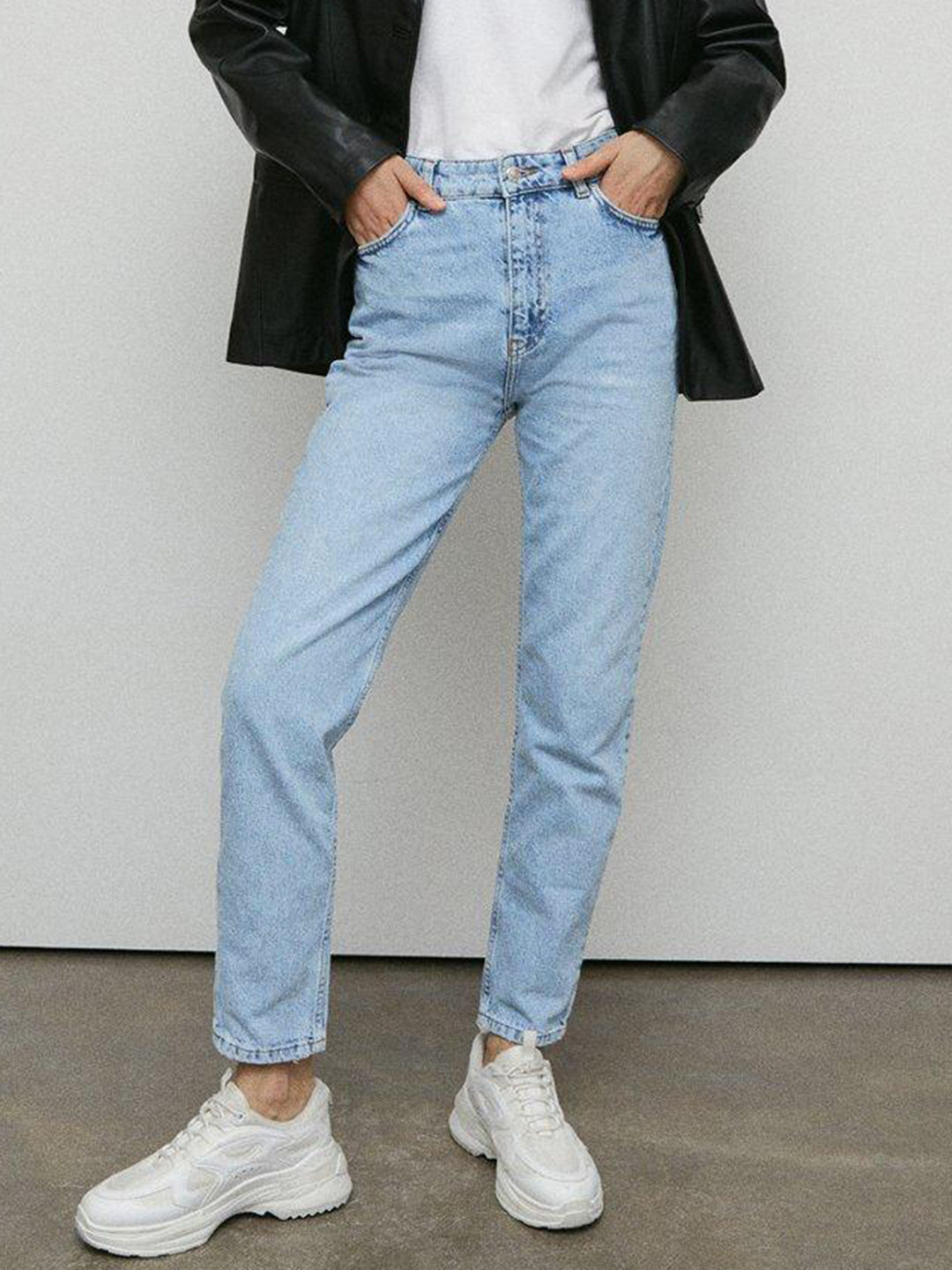 WAREHOUSE Women Pure Cotton Mom Fit Jeans