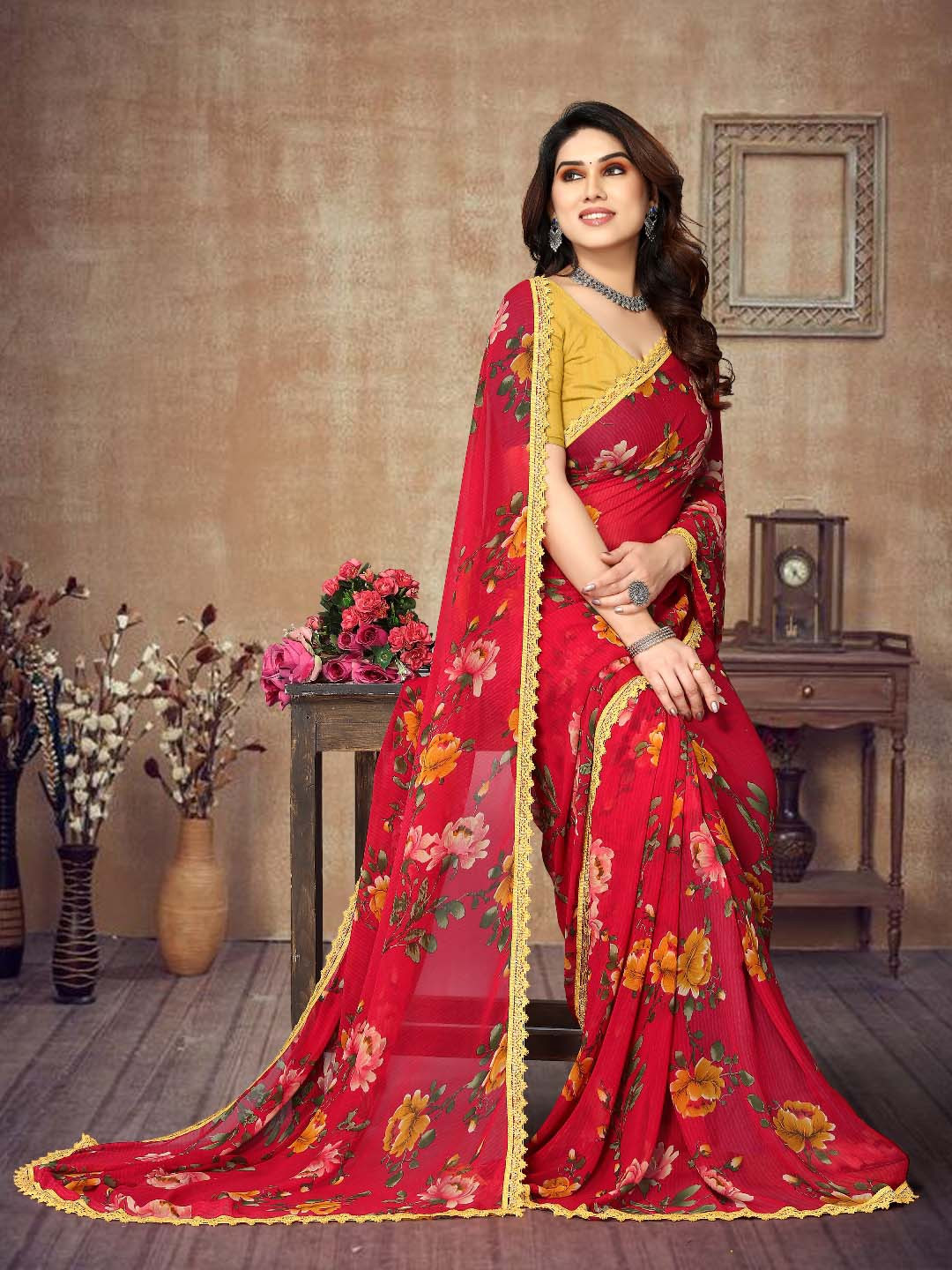 VAIRAGEE Floral Poly Georgette Saree