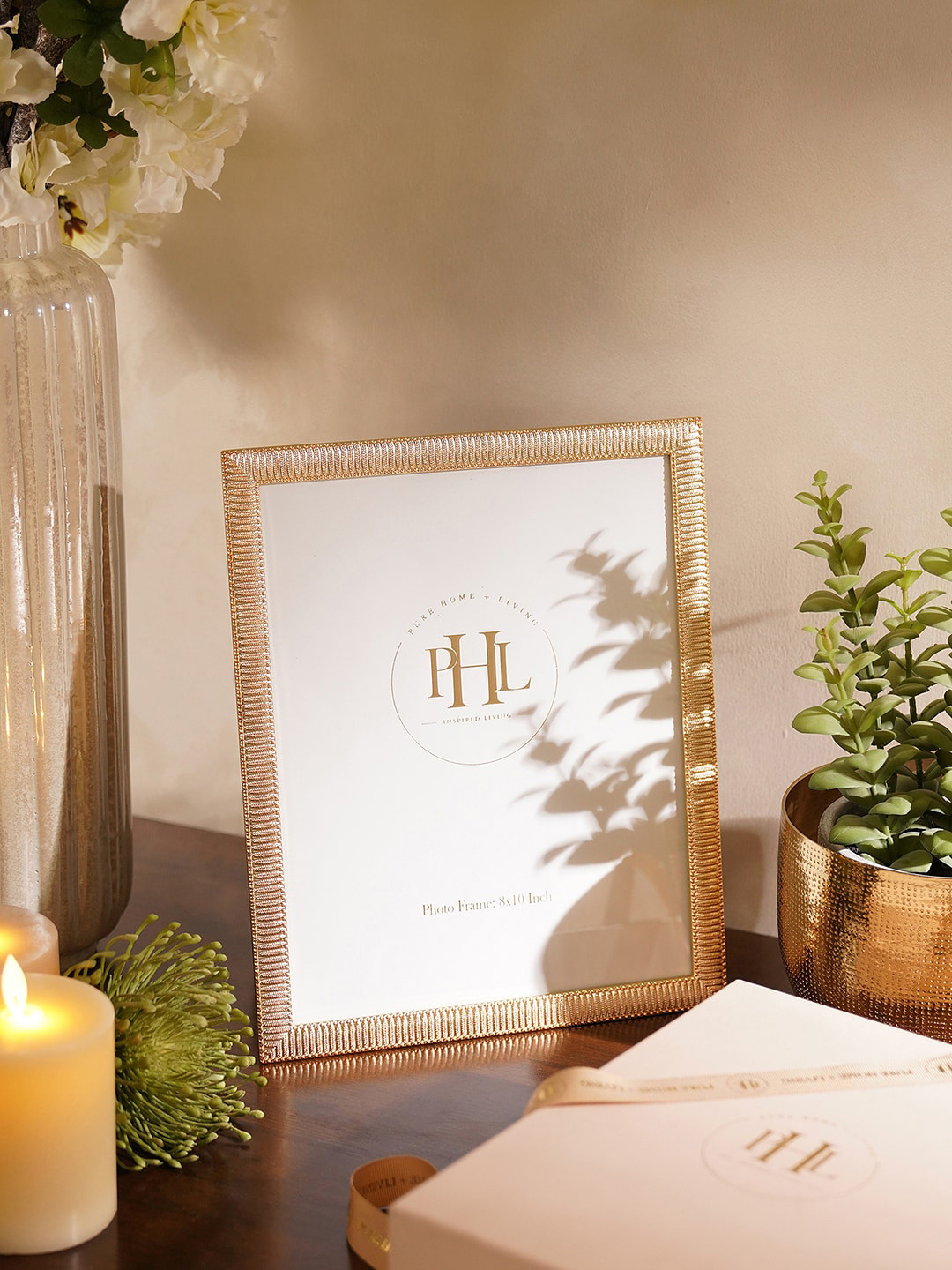 Pure Home and Living Gold Plated Ribbed Pattern Metal Photo Frame - Large