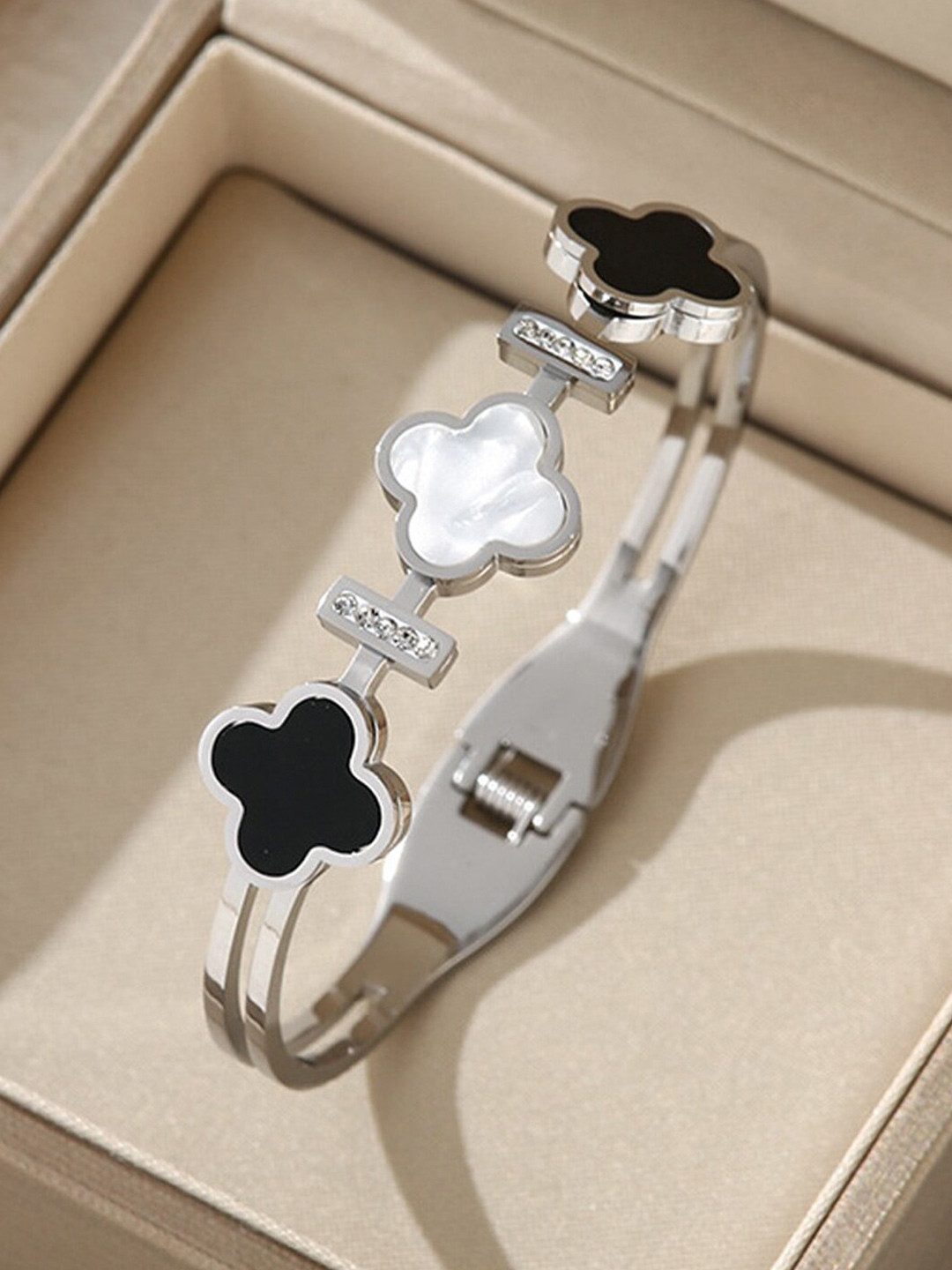 Designs & You Silver-Plated Bangle-Style Bracelet