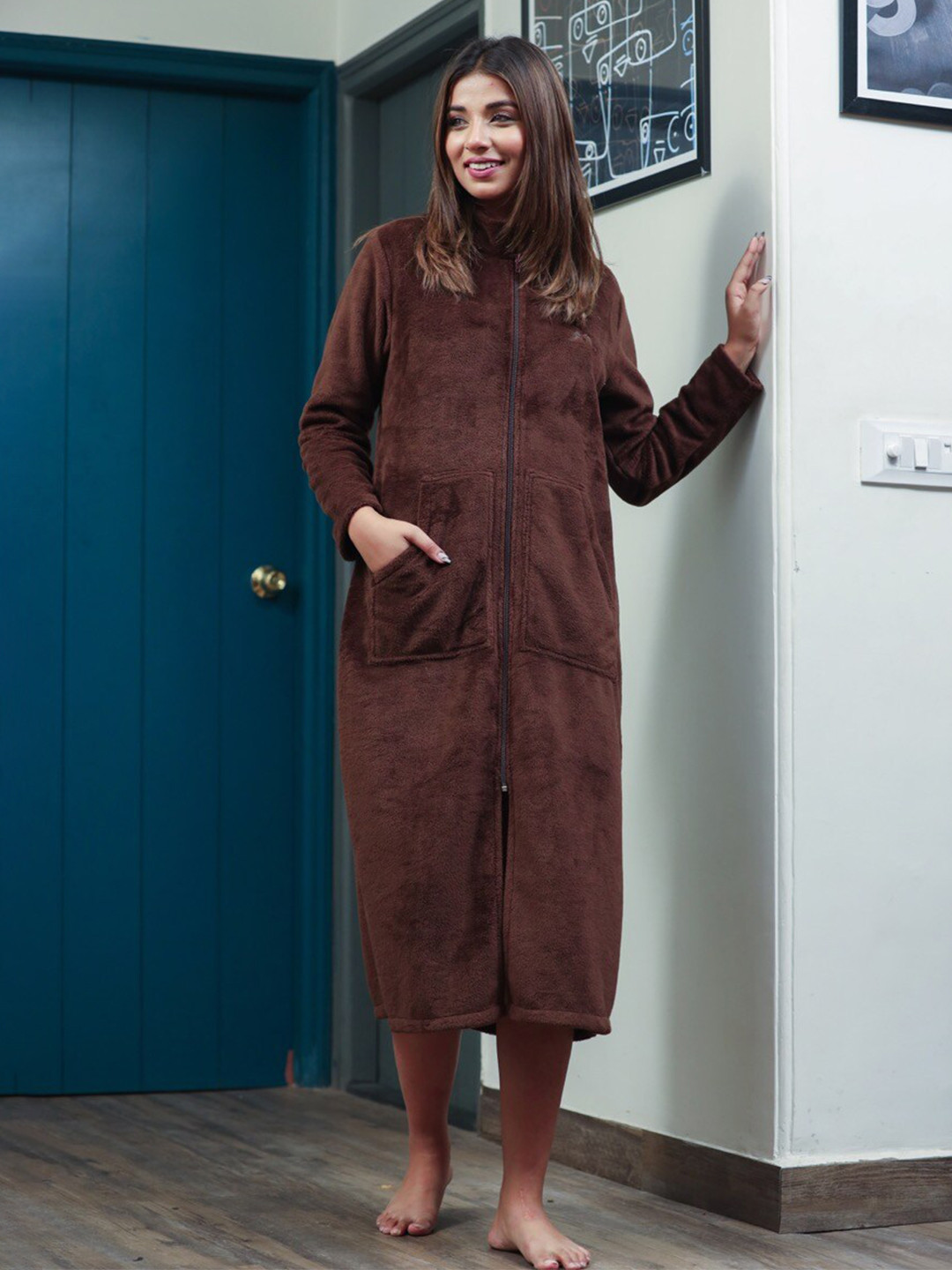 FEATHERS CLOSET Mock Collar Woollen Mini Zip-Front Lounge Dress