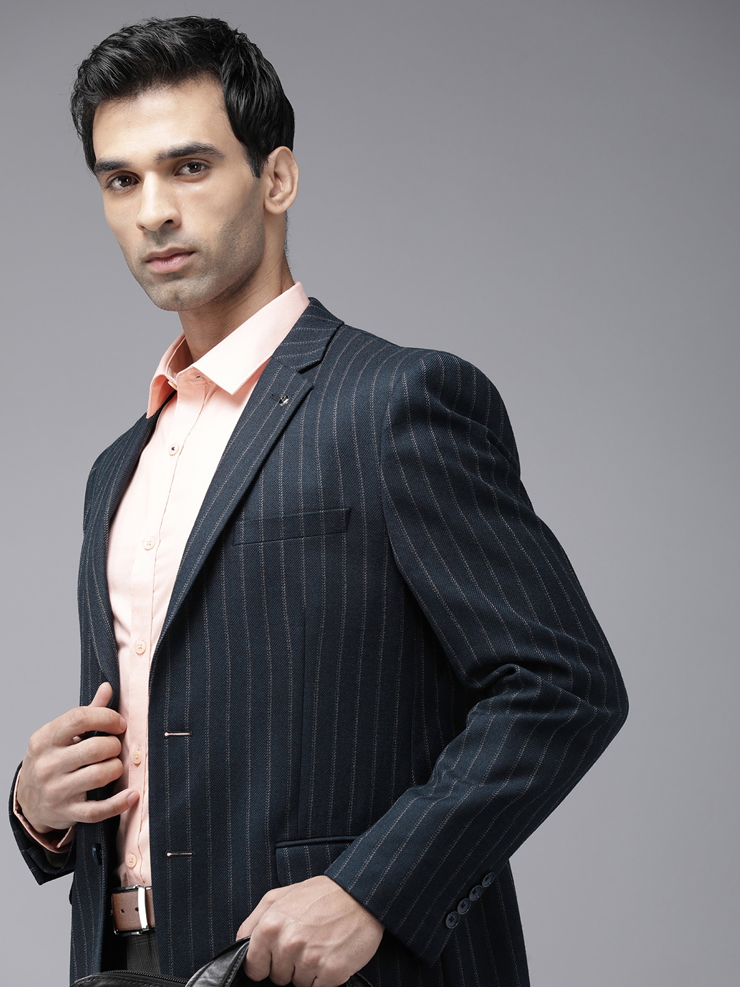 Van heusen blazers on sale myntra