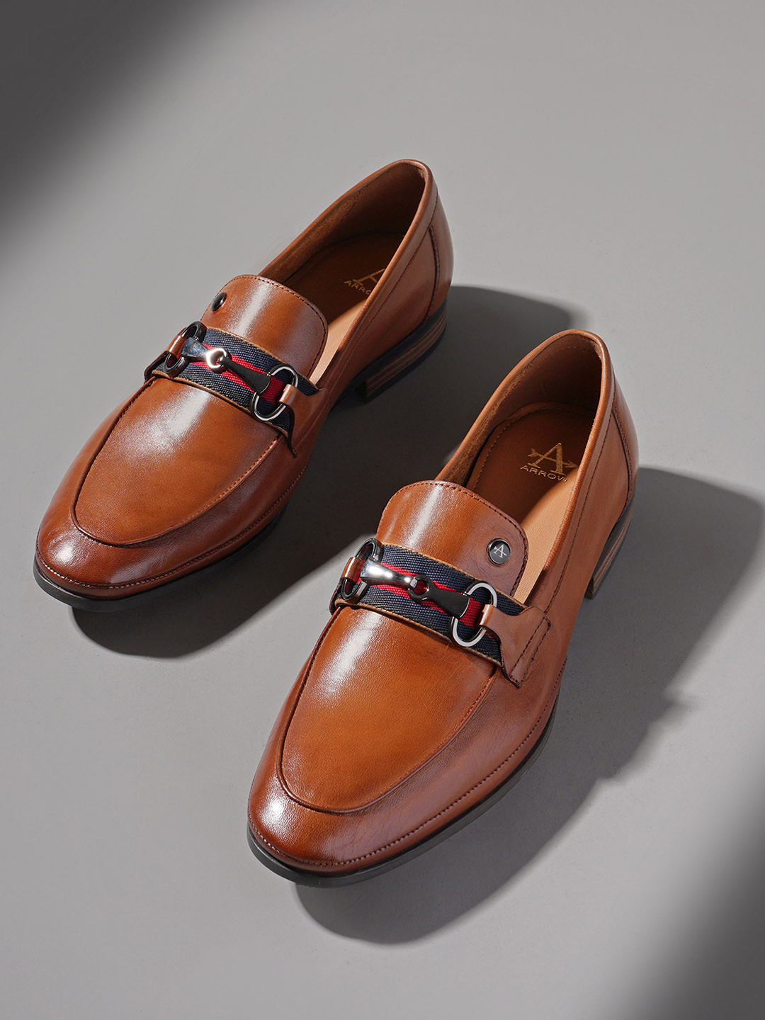 Arrow Men Baltic Solid Leather Horsebit Loafers