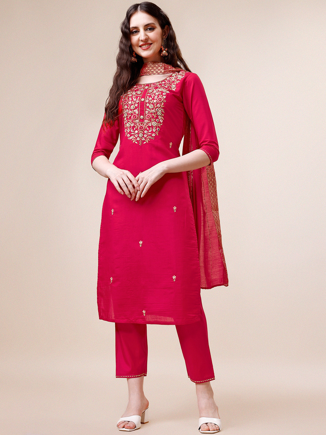 KALINI Floral Embroidered Round Neck Beads and Stones Kurta Set With Dupatta