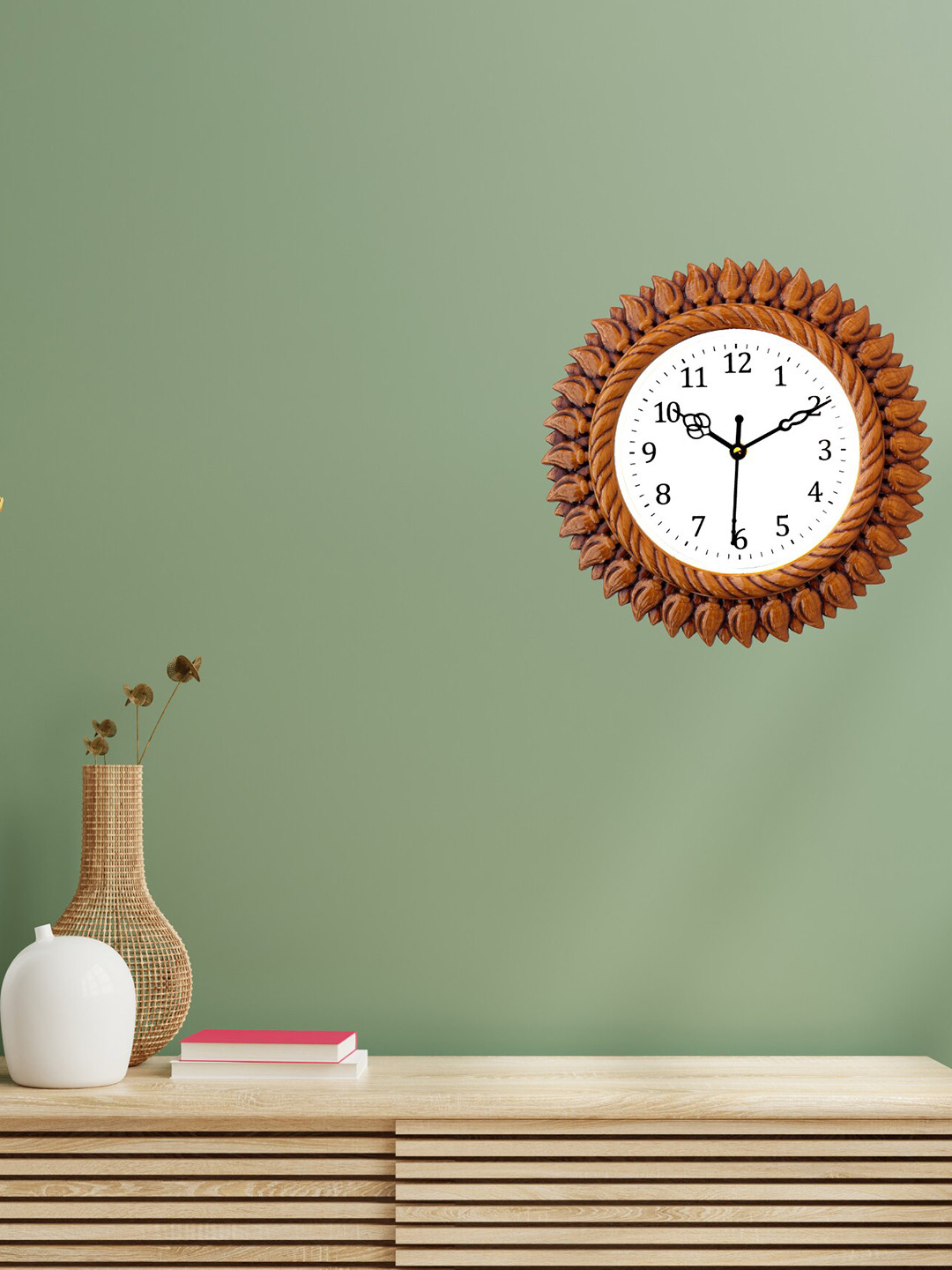 Grabbasket Yellow & Black Printed Floral Contemporary Wall Clock