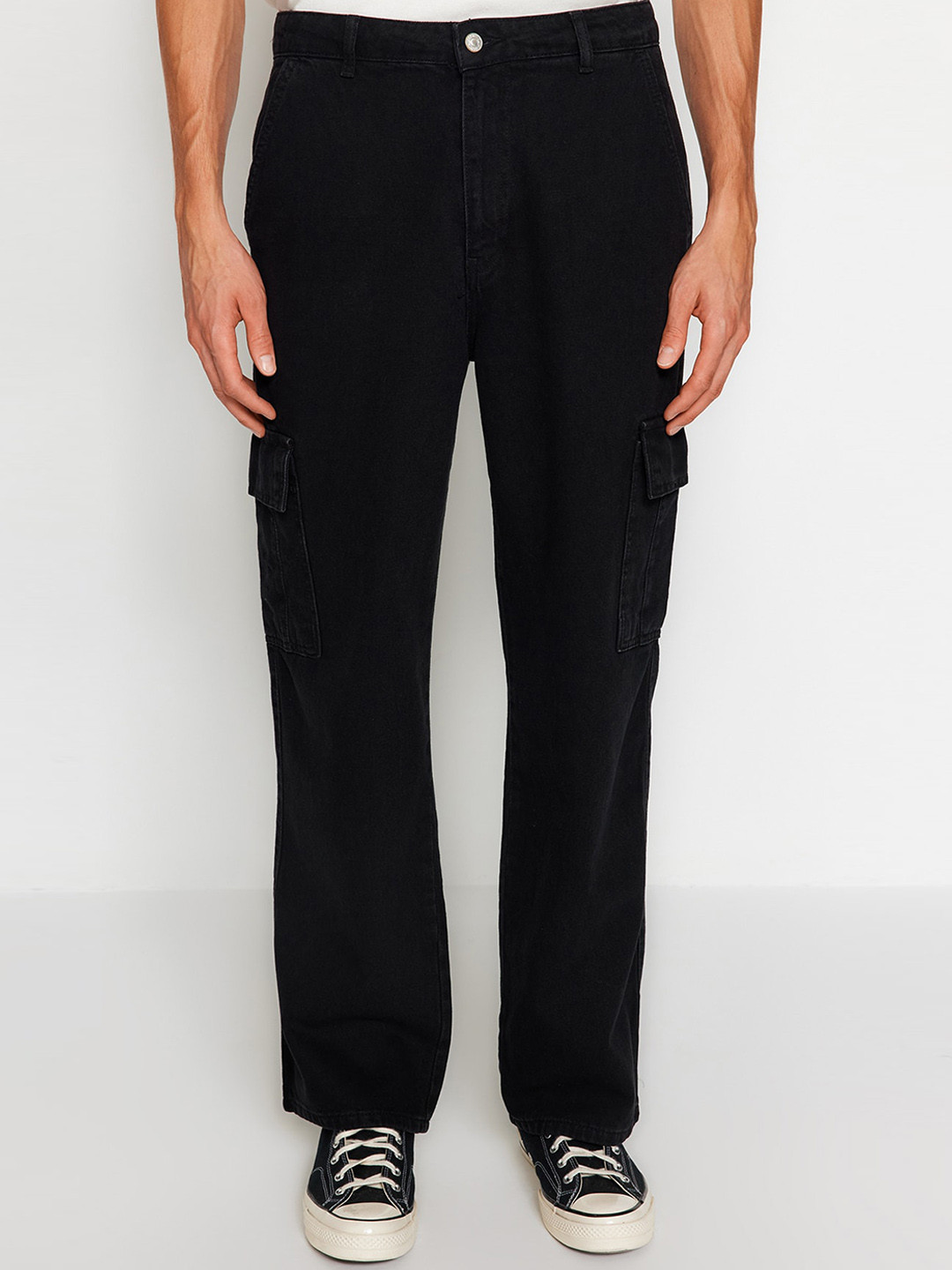 Trendyol Relaxed Fit Comfort Cotton Mid-Rise Cargo Jeans