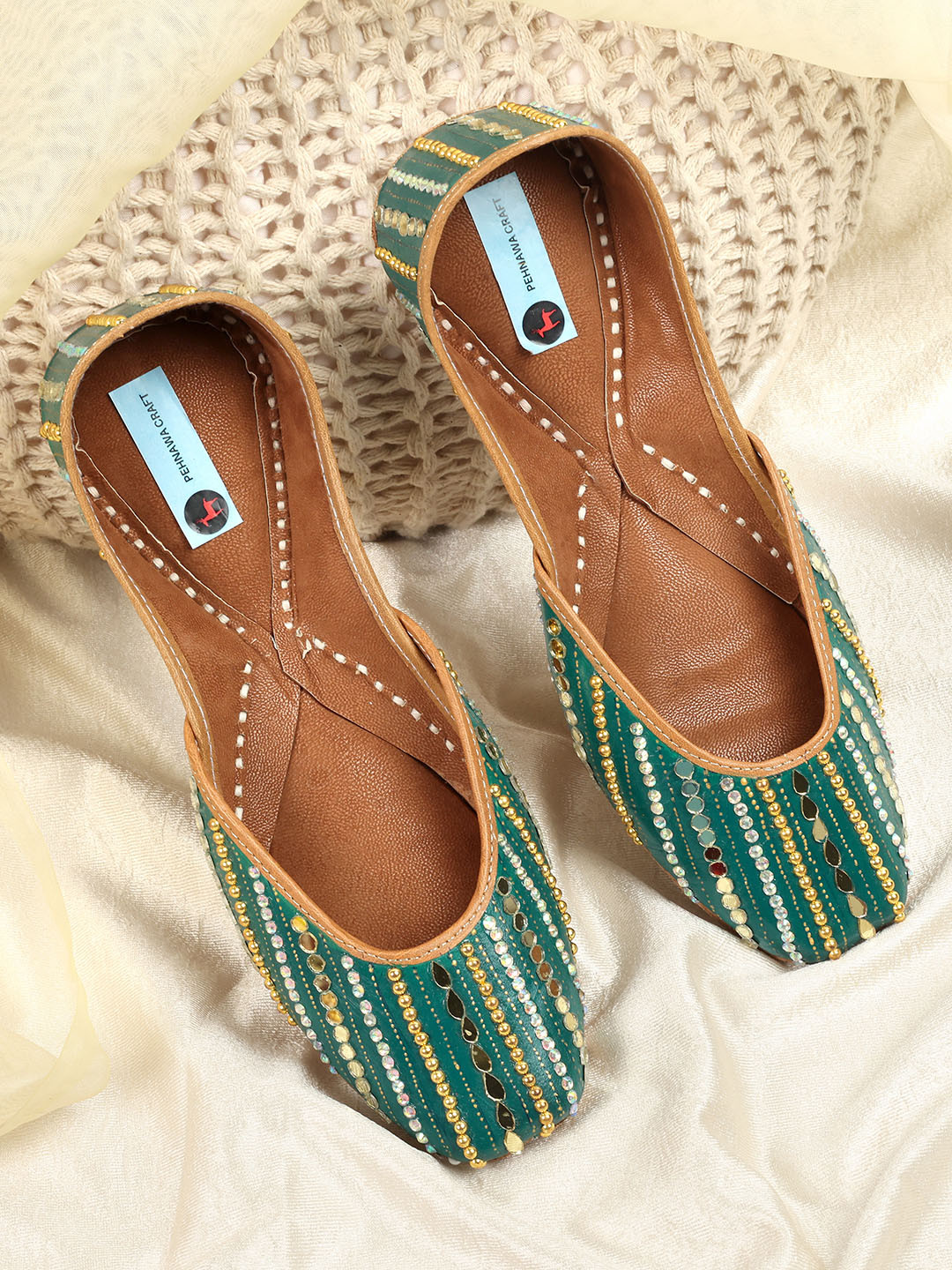 PehnawaCraft Embellished Leather Square Toe Ethnic Mojaris