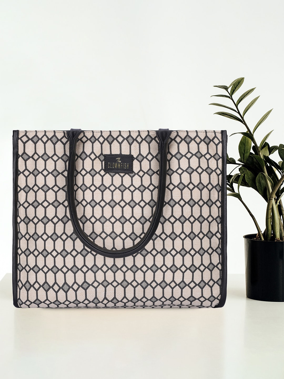 THE CLOWNFISH Opulence Geometric Printed Structured Shoulder Bag Up to 16 inch