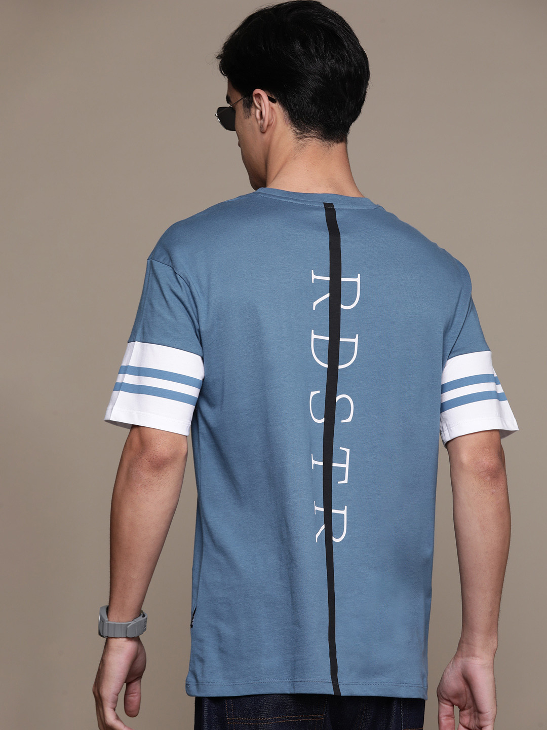 The Roadster Lifestyle Co. Brand Logo Printed Back Drop-Shoulder Sleeves Cotton Relaxed Fit T-shirt