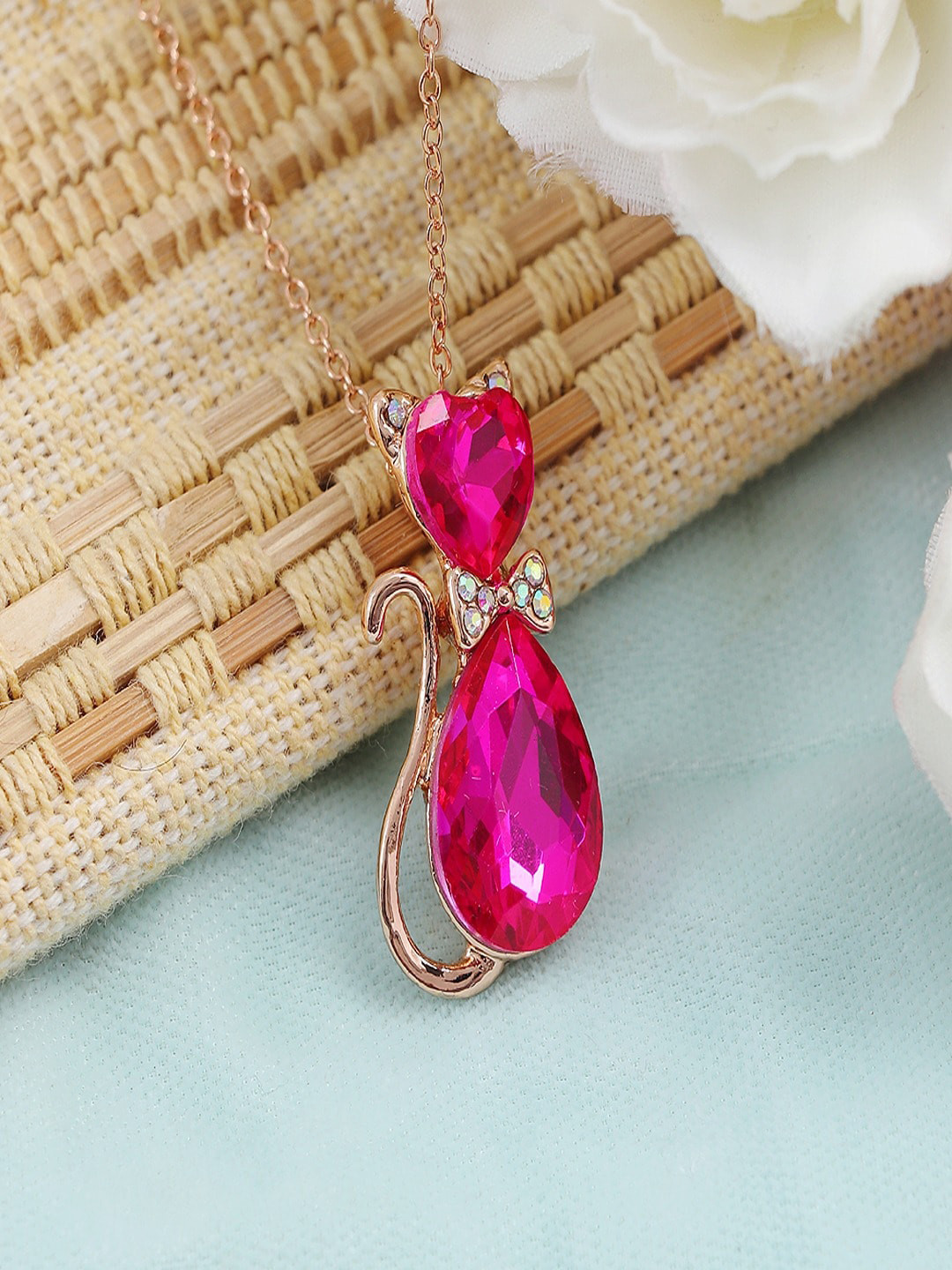 UNIVERSITY TRENDZ Gold-Plated Crystal Cat Pendant Chain