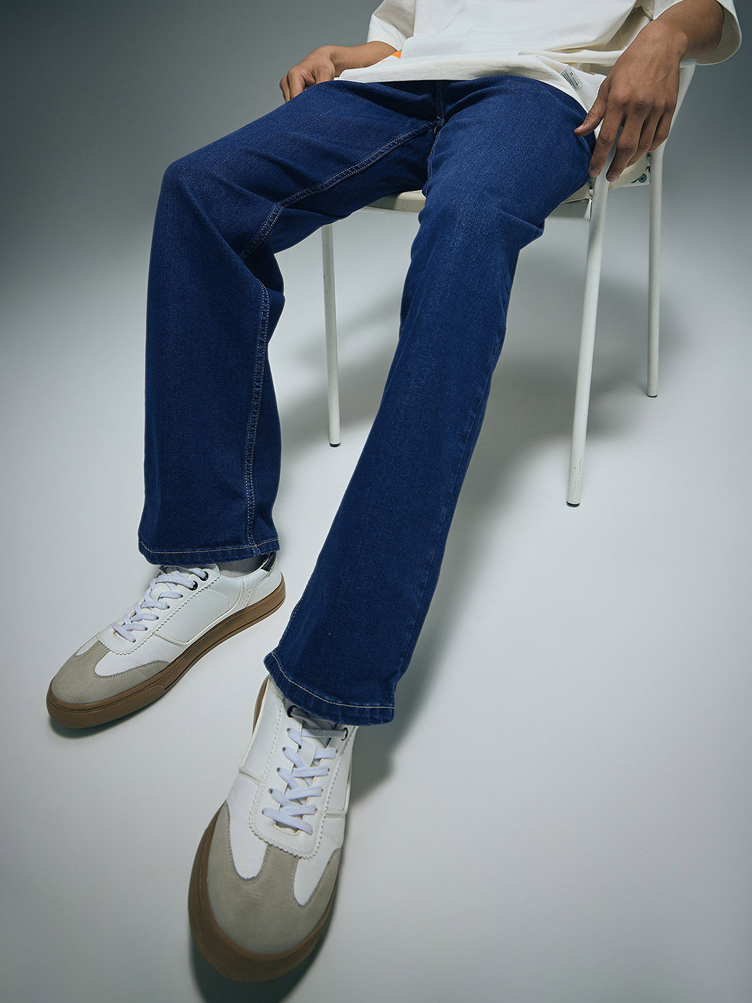 Flying Machine Men Cobain 90's Loose Fit Light Fade Stretchable Jeans