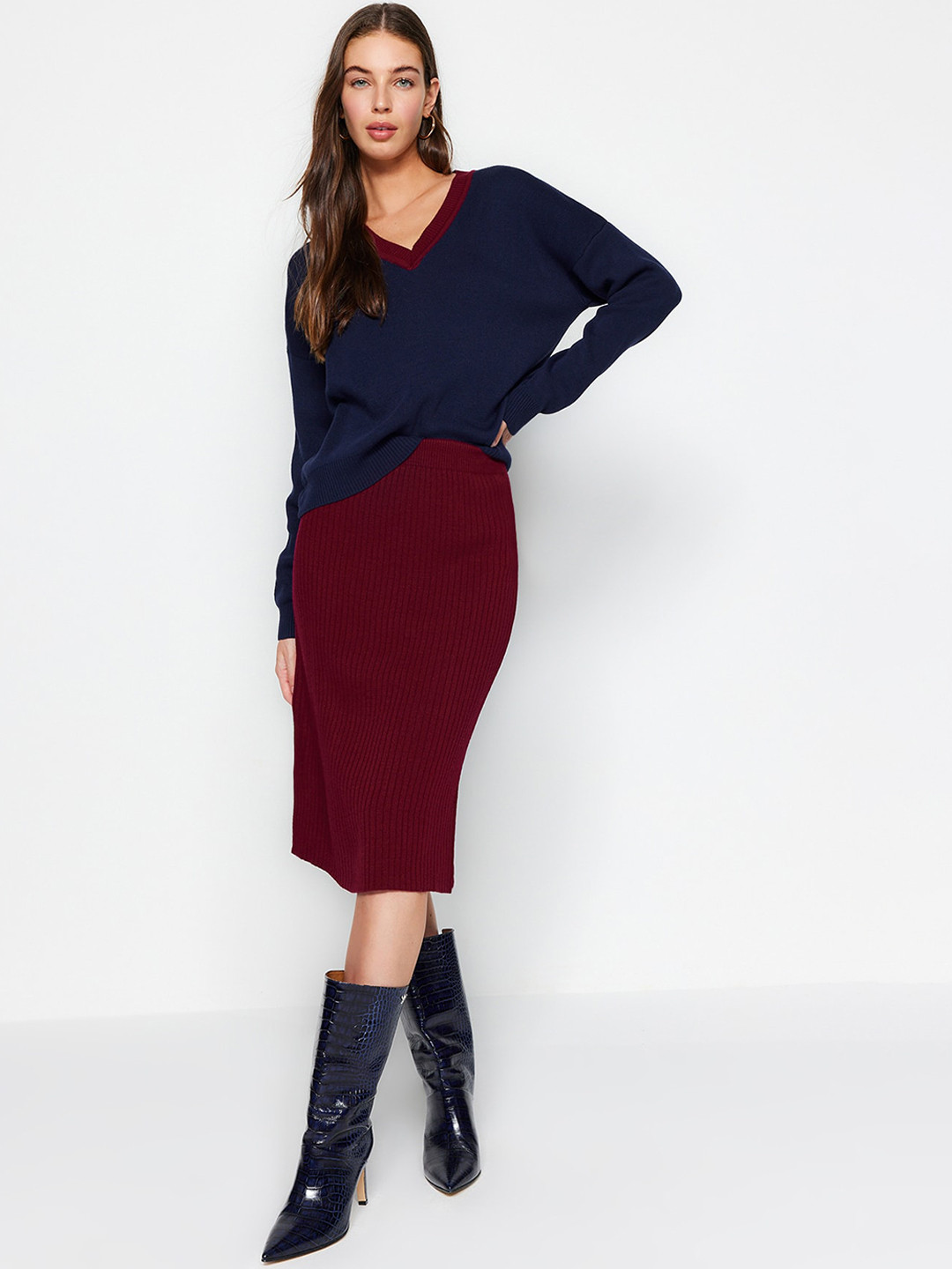 Trendyol V-Neck Acrylic Sweater With Skirt