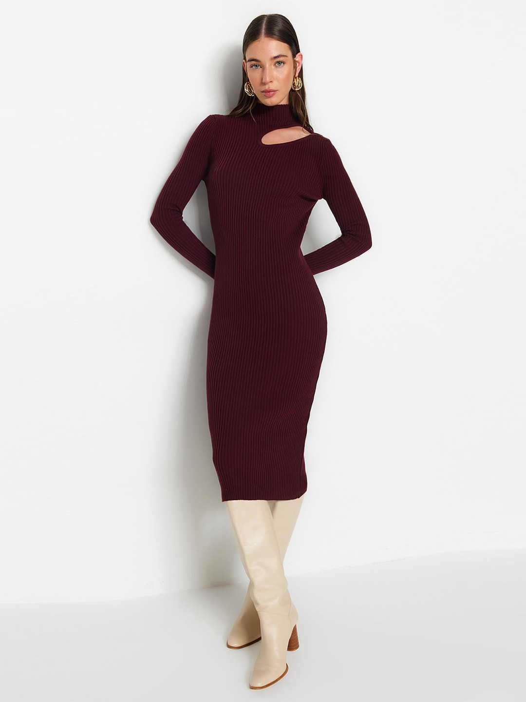 Trendyol High Neck Cut Out Bodycon Dress