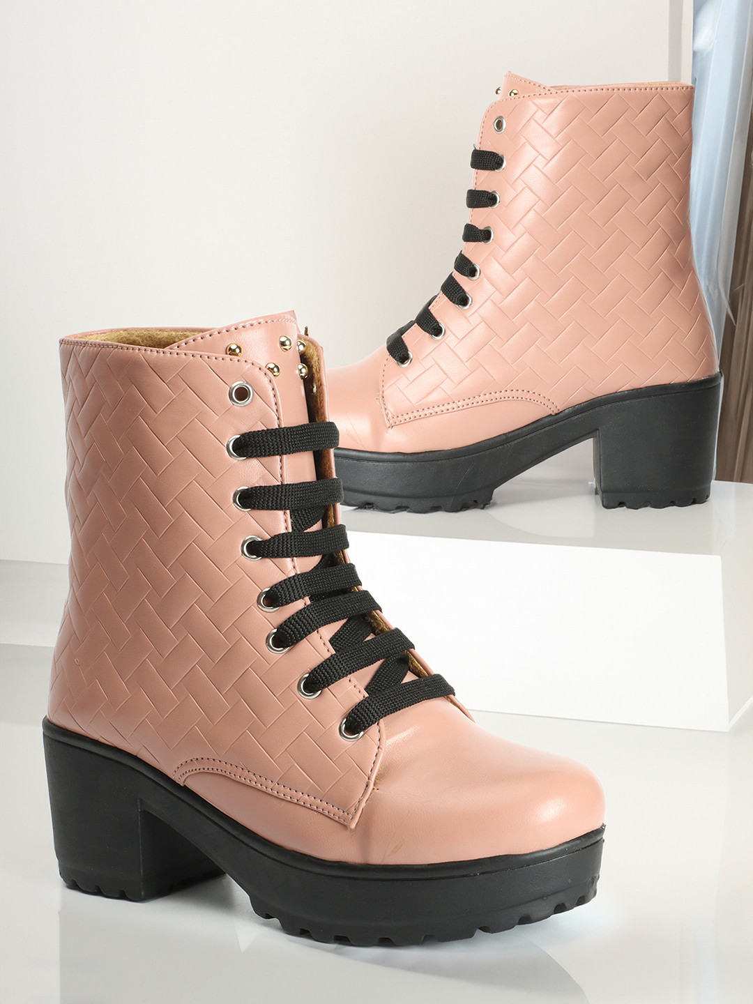 OPHELIA Women Textured Block Mid-Top Boots