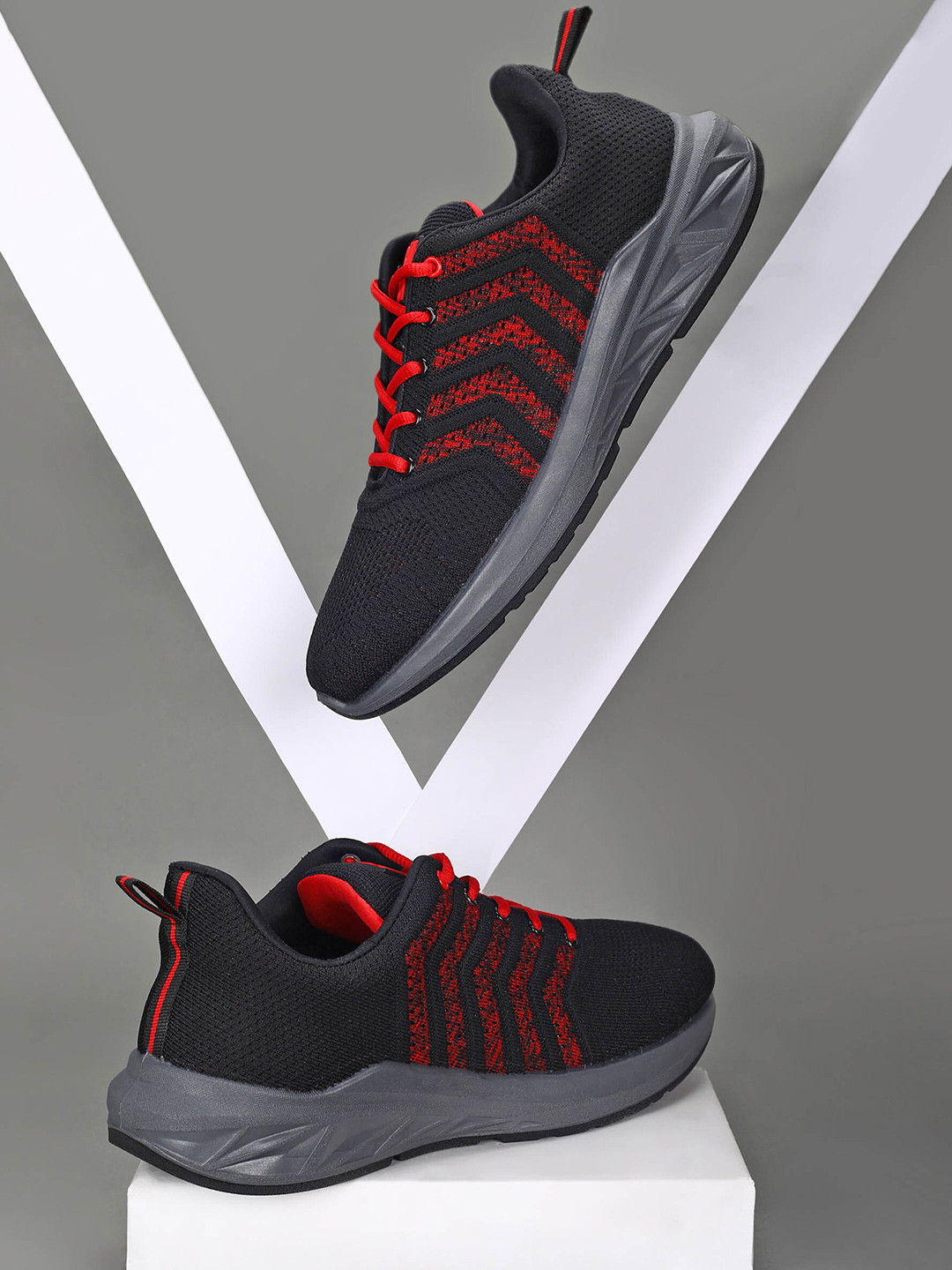 Paragon Men Mesh Walking Sports Shoes