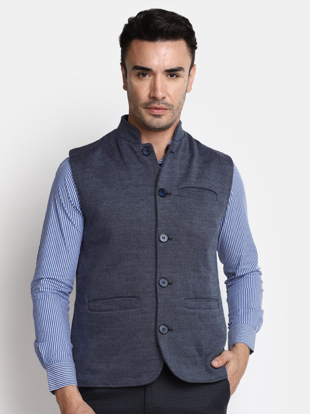 V-Mart Mandarin Collar Sleeveless Waistcoat