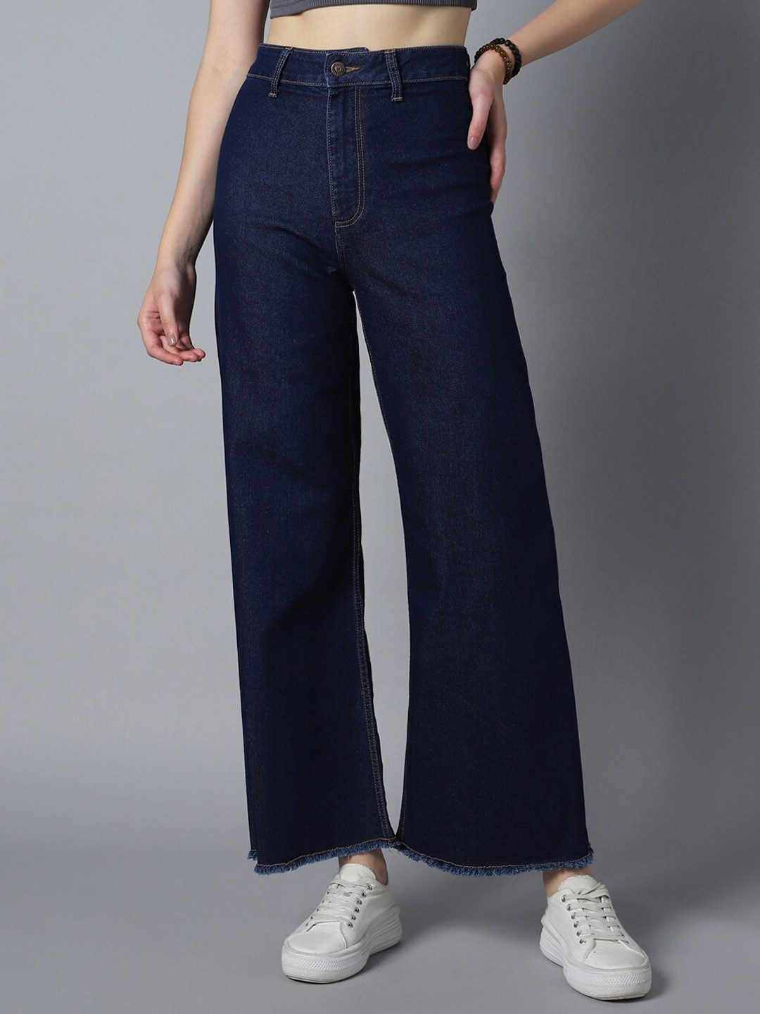 High Star Women Straight Fit High-Rise Clean Look Stretchable Jeans