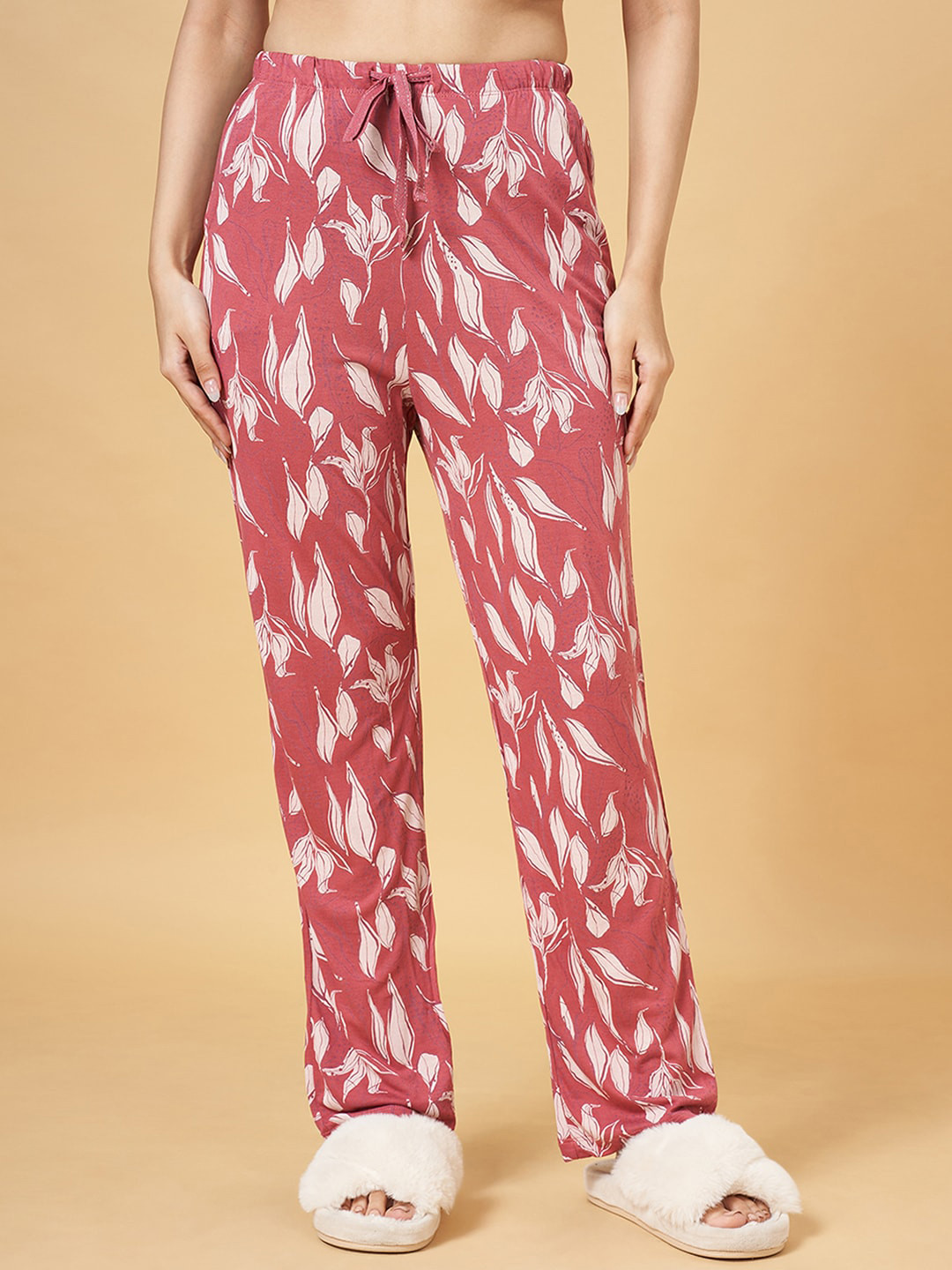 Dreamz by Pantaloons Women Floral Printed Cotton Lounge Pants