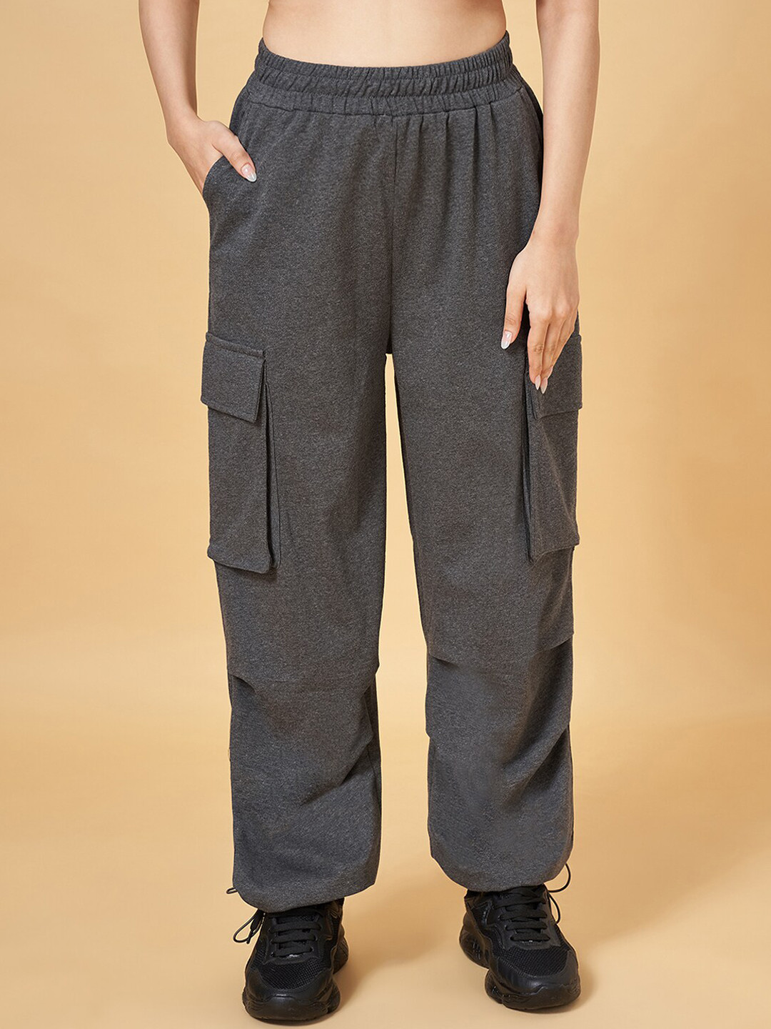 Ajile by Pantaloons Women Mid-Rise Cotton Cargo Joggers